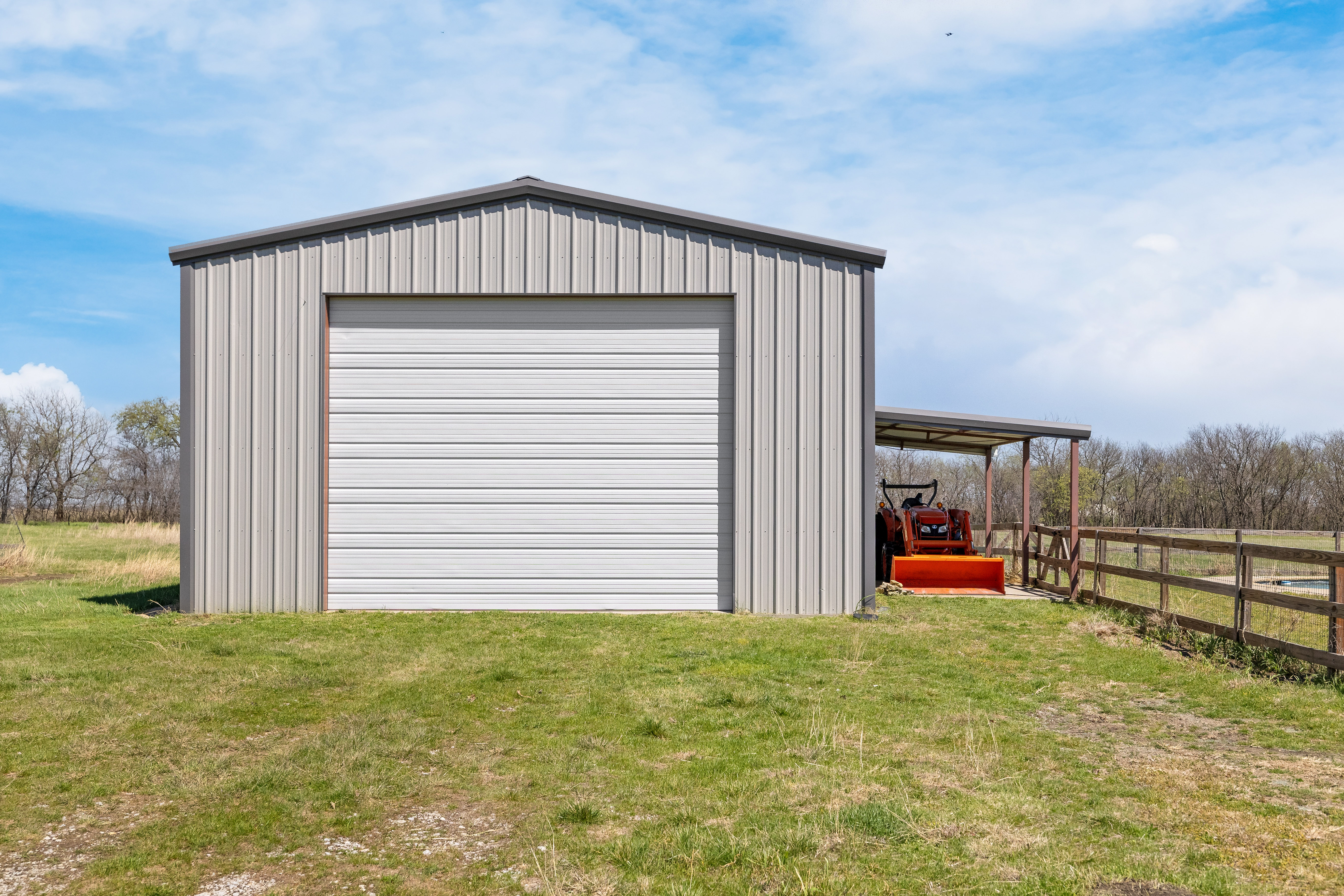  8.53-Acre Homestead With No HOA in Justin, Texas - 物件實景