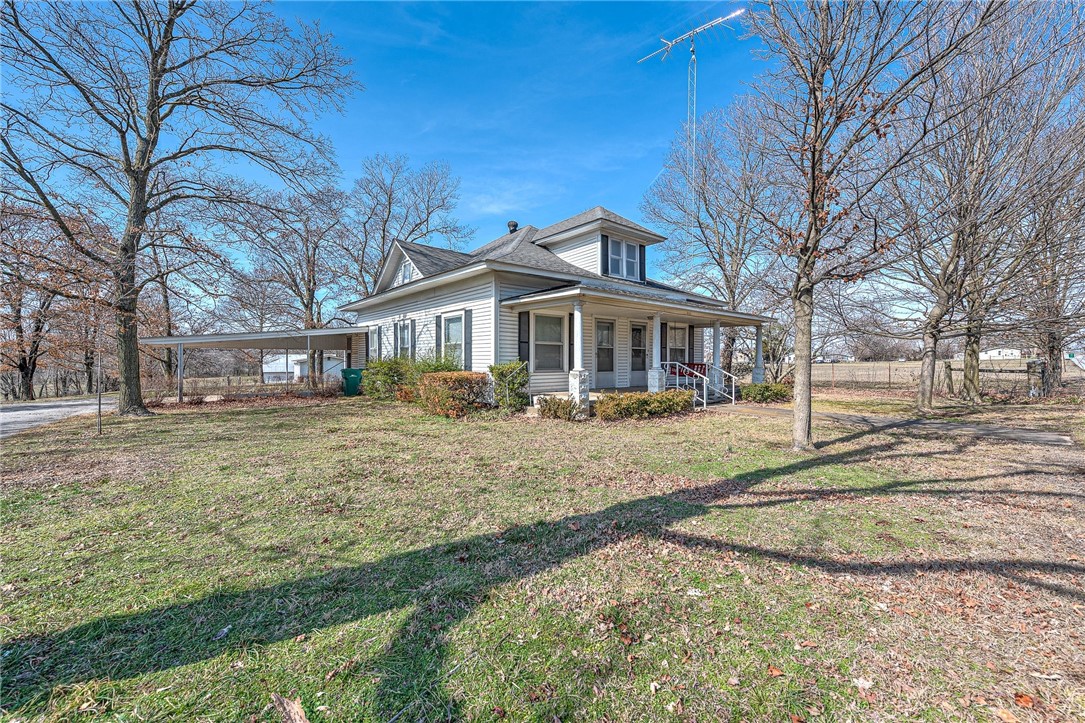 Decatur, Arkansas, 72722, United States, 3 Bedrooms Bedrooms, ,1 BathroomBathrooms,Residential,For Sale,1918783