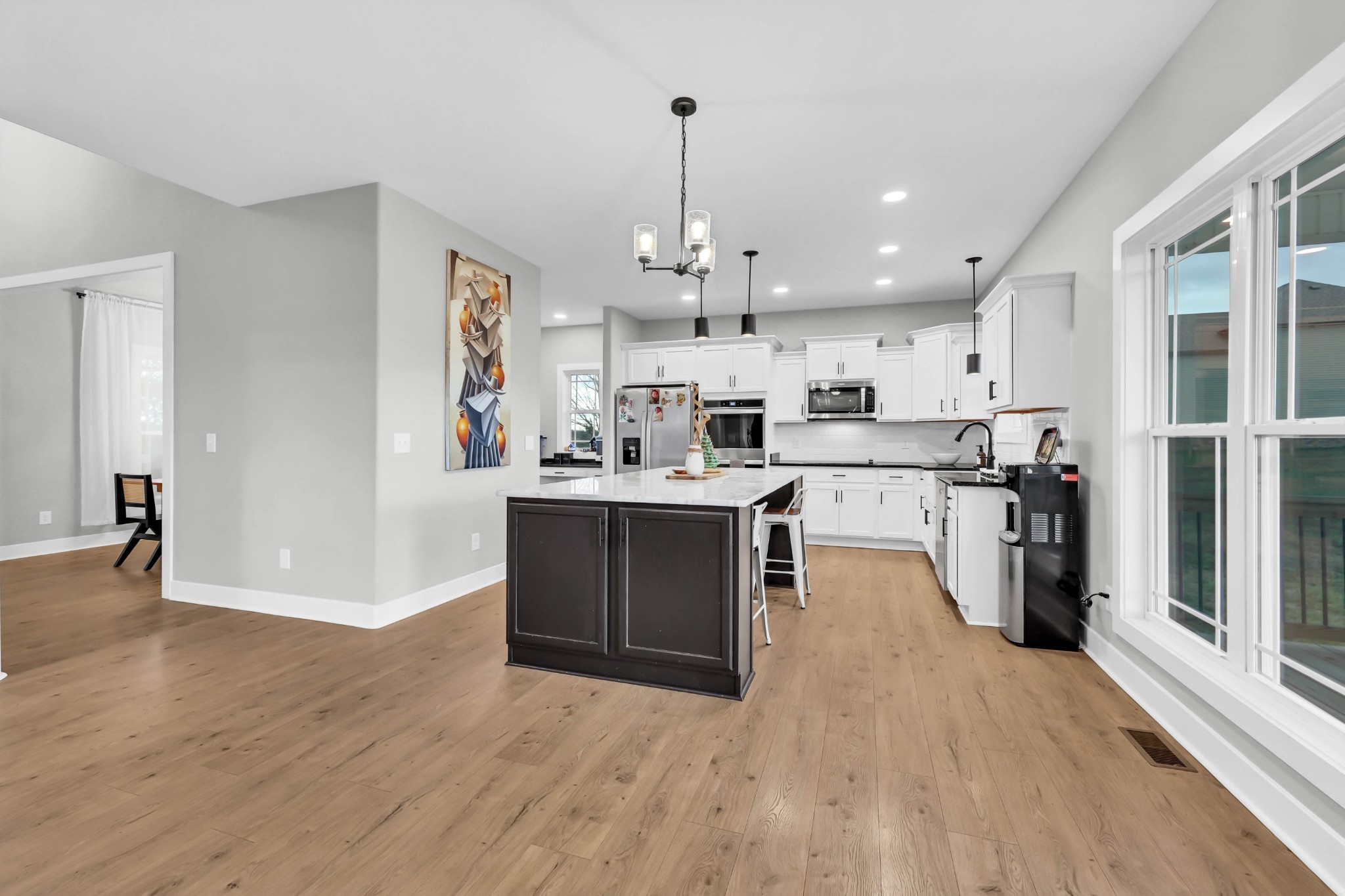 Clarksville, Tennessee, 37040, United States, 4 Bedrooms Bedrooms, ,3 BathroomsBathrooms,Residential,For Sale,2005319