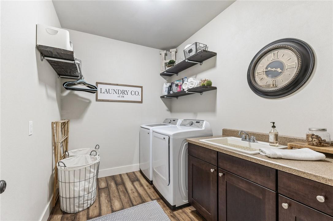 Laurel, Montana, 59044, United States, 4 Bedrooms Bedrooms, ,2 BathroomsBathrooms,Residential,For Sale,1987566