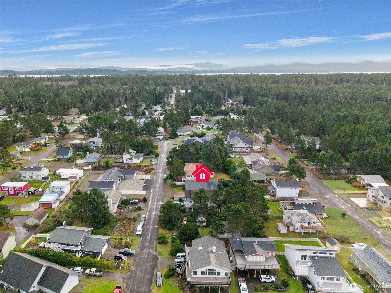 Long Beach, Washington, 98631, United States, 3 Bedrooms Bedrooms, ,2 BathroomsBathrooms,Residential,For Sale,2010385