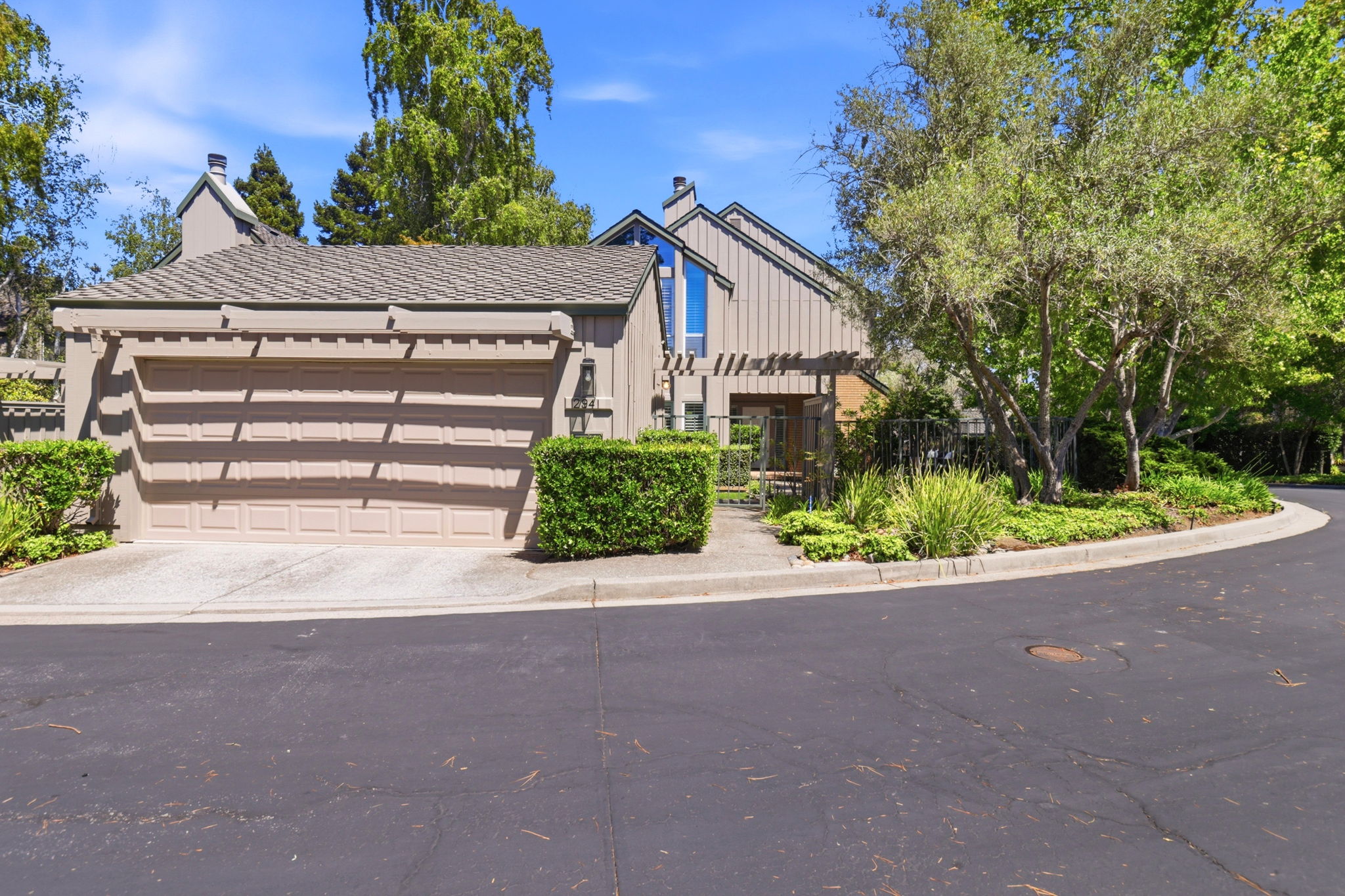 2941 Belmont Woods way - 物件實景
