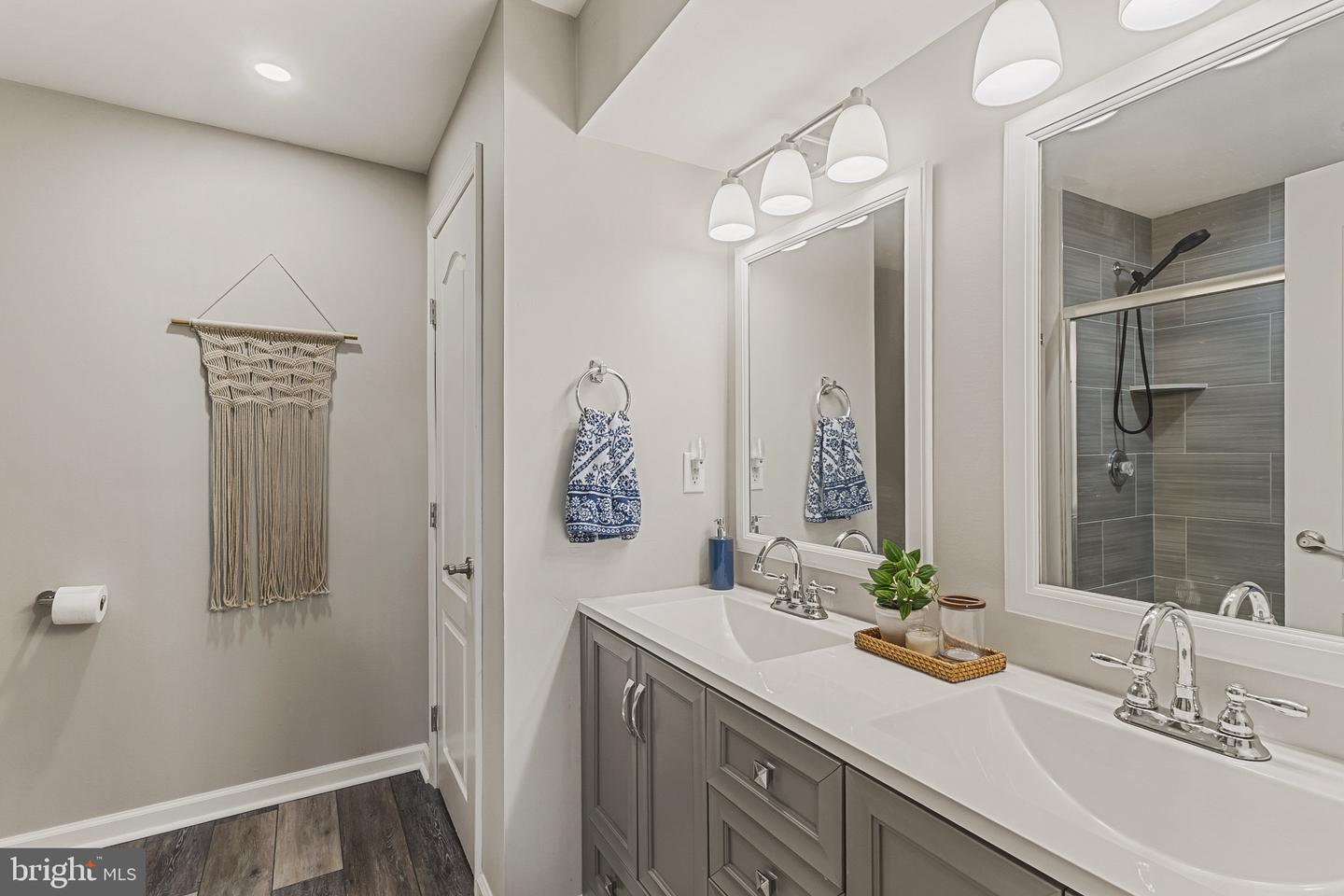 Church Hill, Maryland, 21623, United States, 5 Bedrooms Bedrooms, ,4 BathroomsBathrooms,Residential,For Sale,1792953