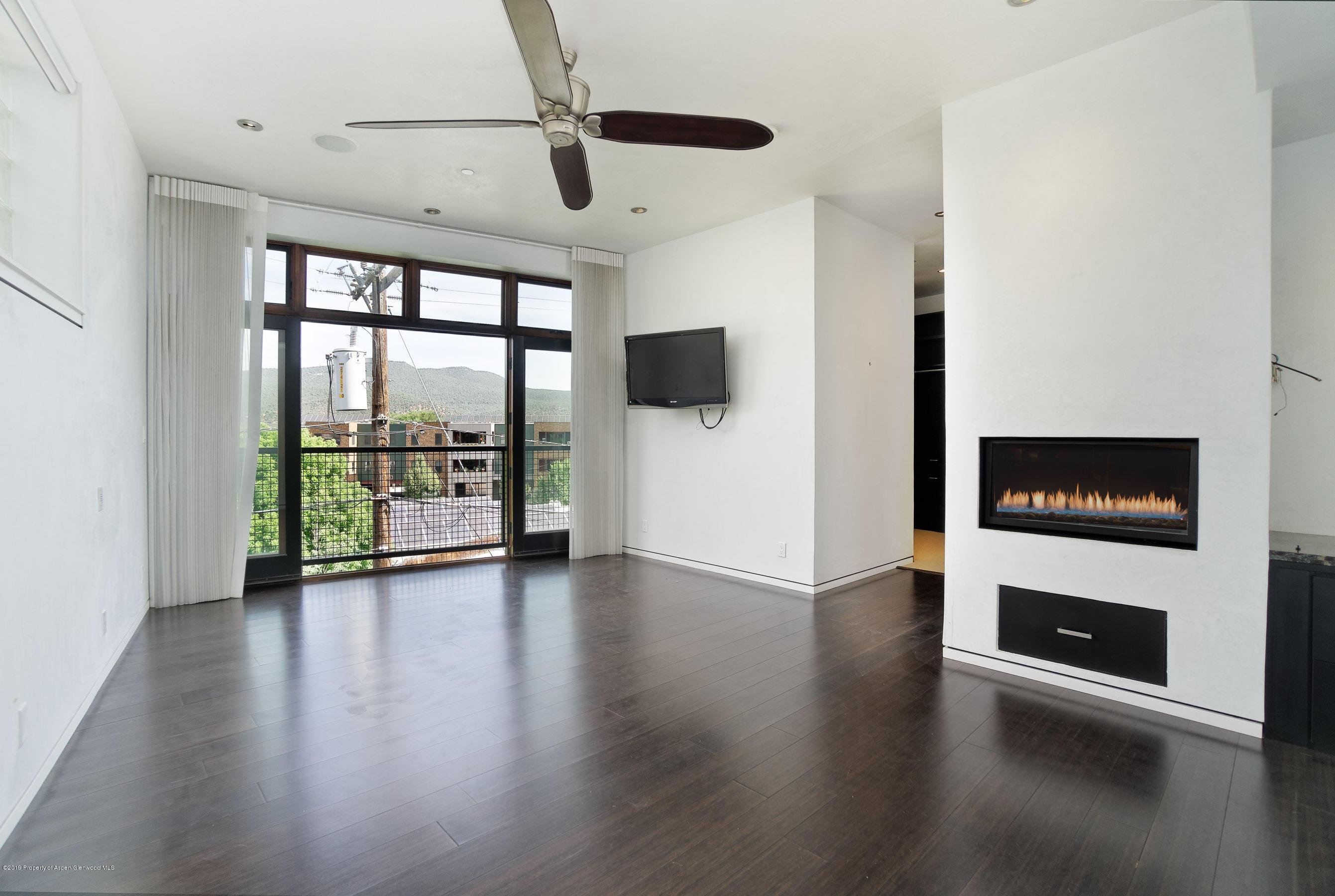 Carbondale, Colorado, 81623, United States, 3 Bedrooms Bedrooms, ,3 BathroomsBathrooms,Residential,For Sale,1837375