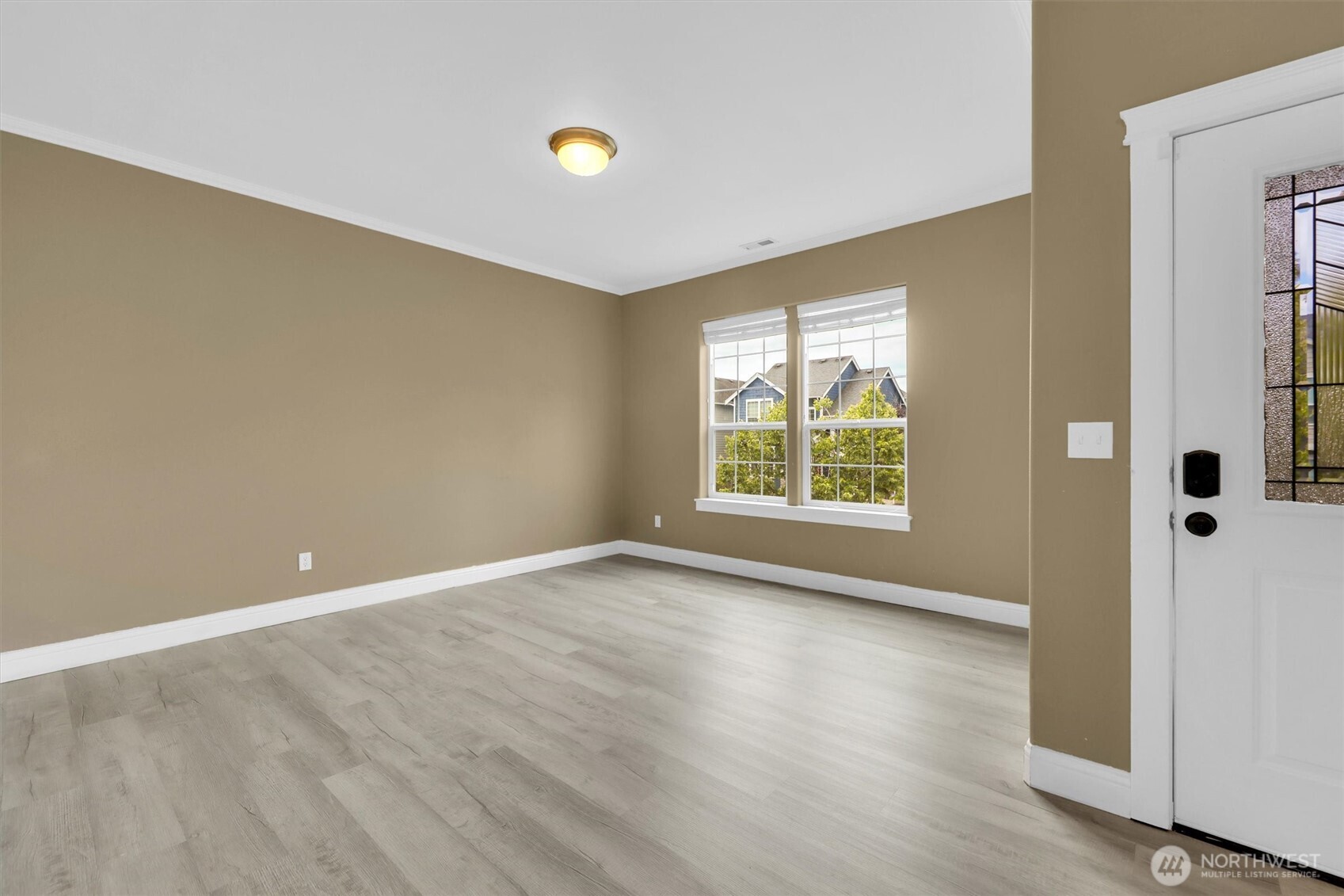 Puyallup, Washington, 98375, United States, 4 Bedrooms Bedrooms, ,3 BathroomsBathrooms,Residential,For Sale,1983972