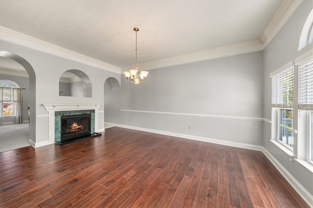 Pine Twp, Pennsylvania, 16046, United States, 5 Bedrooms Bedrooms, ,6 BathroomsBathrooms,Residential,For Sale,1989507