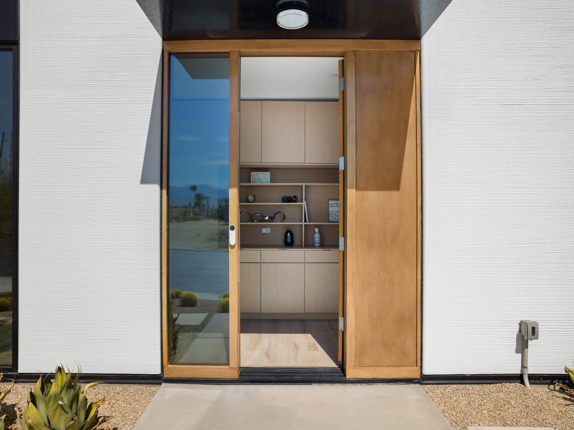 Desert Hot Springs, California, 92240, United States, 4 Bedrooms Bedrooms, ,Residential,For Sale,1998852