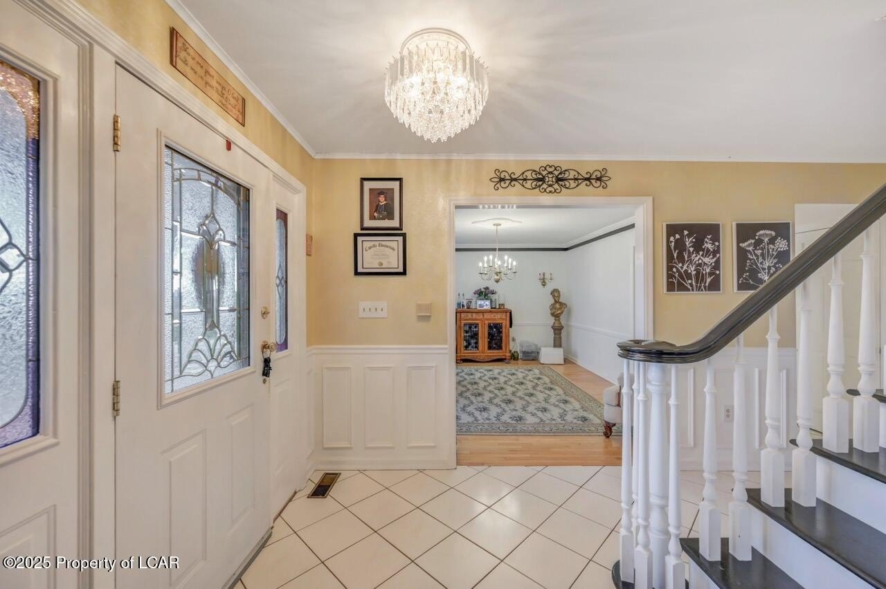 Sugarloaf, Pennsylvania, 18249, United States, 4 Bedrooms Bedrooms, ,3 BathroomsBathrooms,Residential,For Sale,1996756