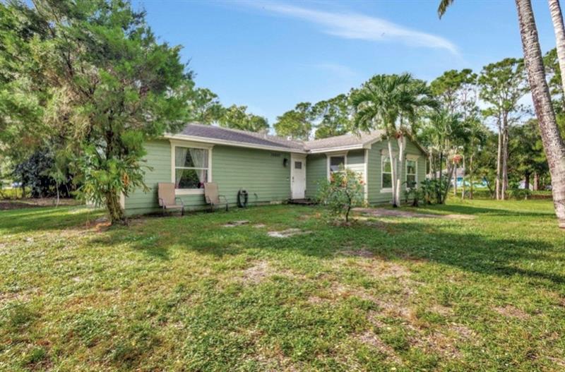 West Palm Beach, Florida, 33411, United States, 4 Bedrooms Bedrooms, ,2 BathroomsBathrooms,Residential,For Sale,1985075
