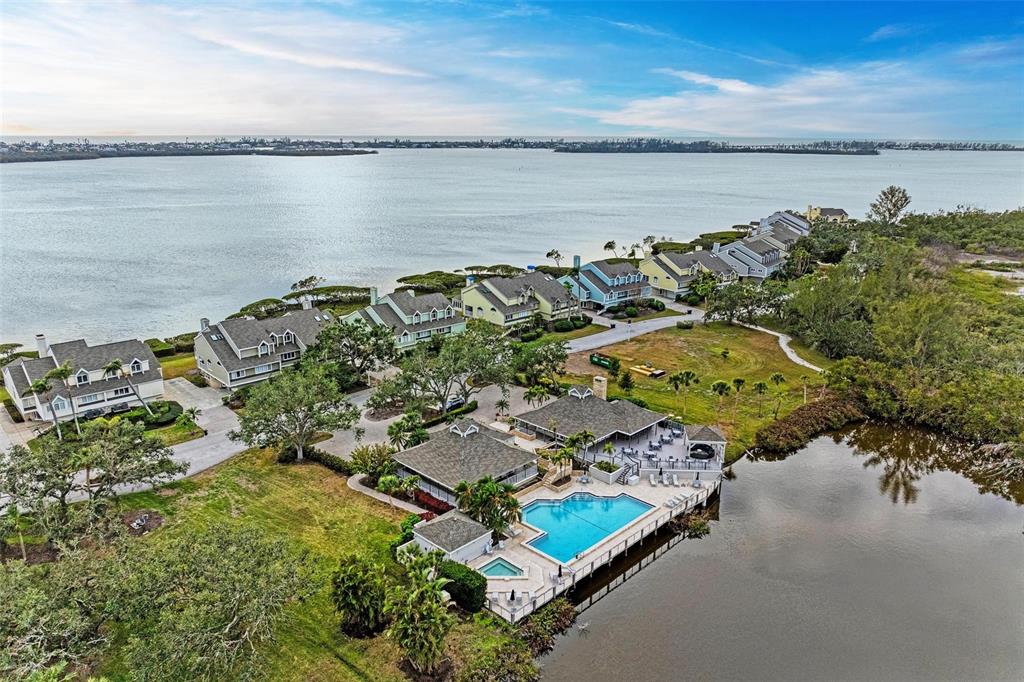 Bradenton, Florida, 34210, United States, 2 Bedrooms Bedrooms, ,2 BathroomsBathrooms,Residential,For Sale,1897662
