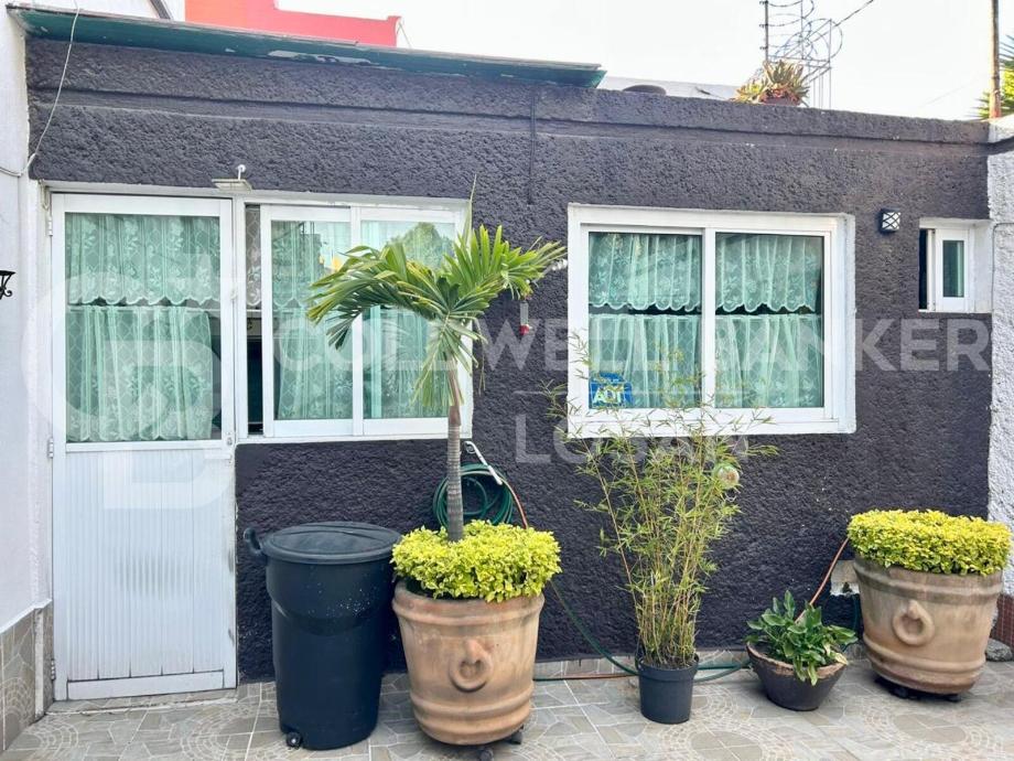 Naucalpan de Juárez, Estado de méxico, 53100, Mexico, 4 Bedrooms Bedrooms, ,3 BathroomsBathrooms,Residential,For Sale,2000780