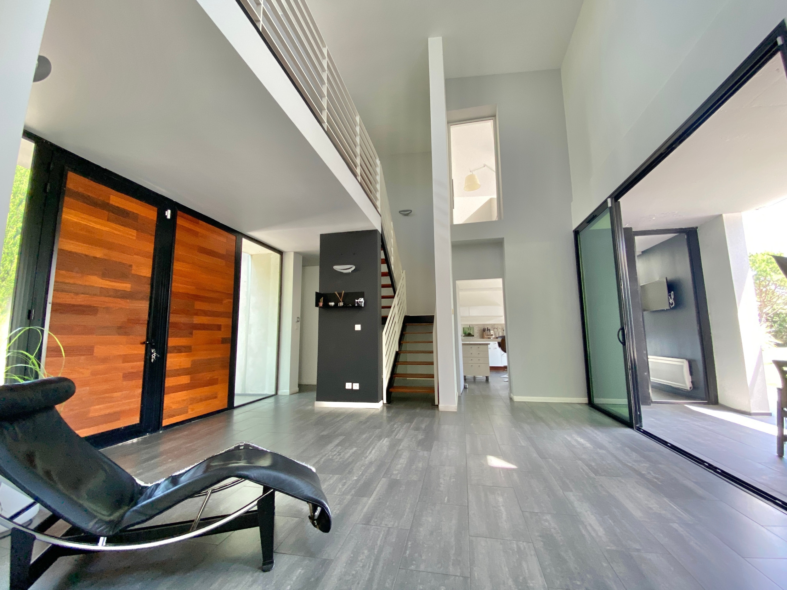  Contemporary villa, sought-after neighbourhood near the sea, with swimming pool - 物件實景