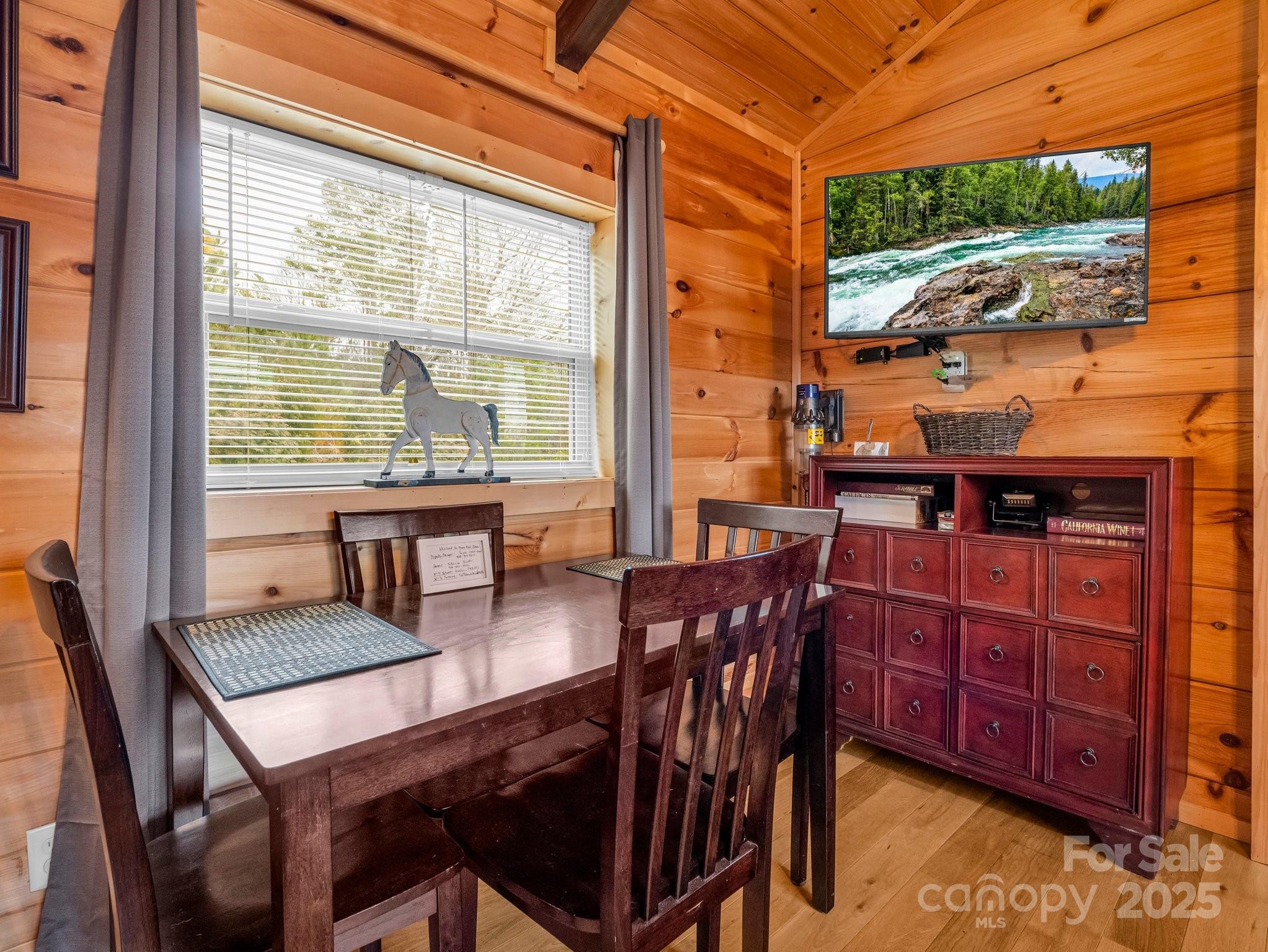 Tryon, North Carolina, 28782, United States, 3 Bedrooms Bedrooms, ,3 BathroomsBathrooms,Residential,For Sale,1914203