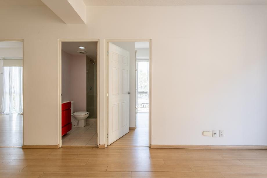 Miguel Hidalgo, Ciudad de México, 11230, Mexico, 2 Bedrooms Bedrooms, ,1 BathroomBathrooms,Residential,For Sale,1829551