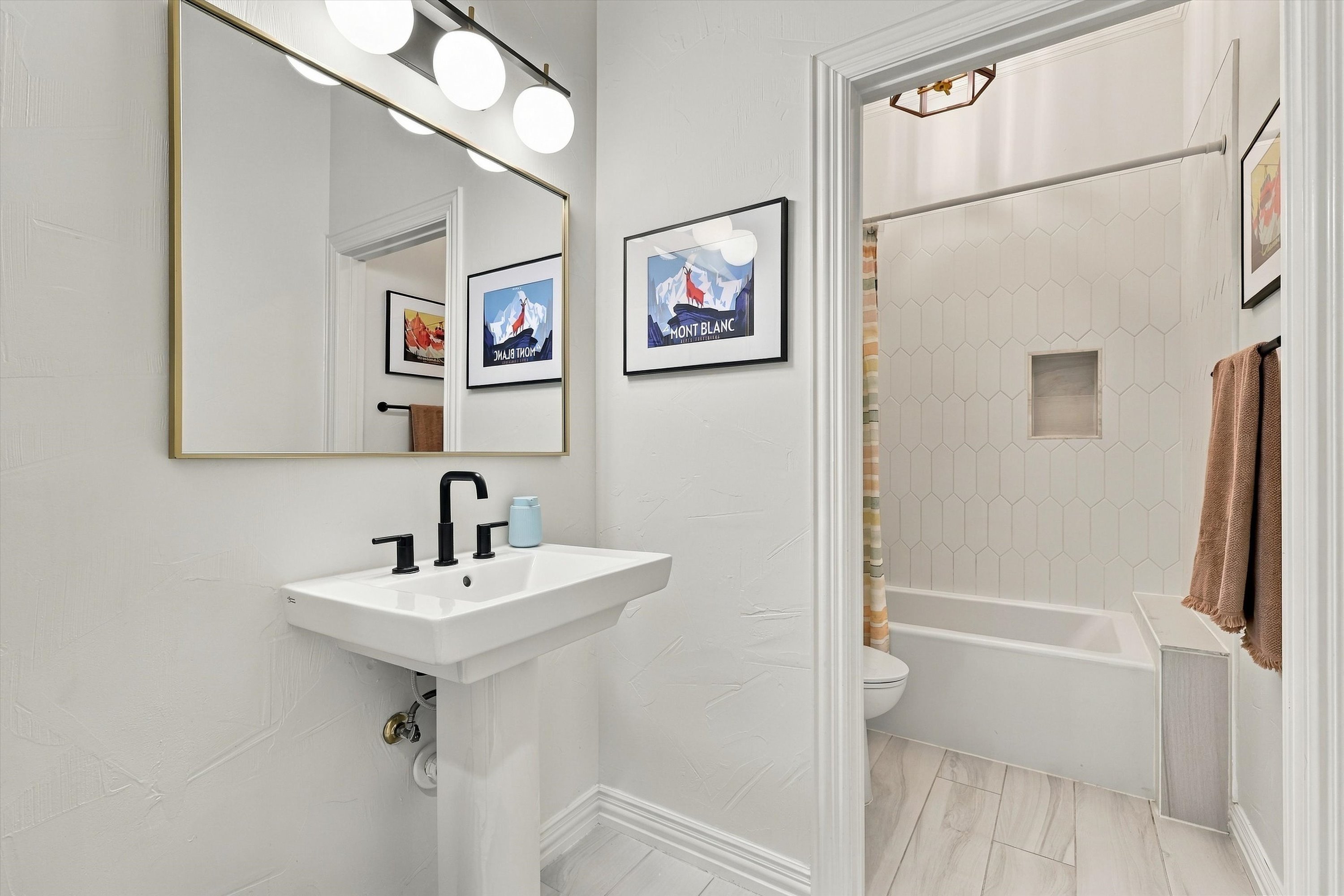  Timeless Character, Contemporary Style in Mansfield - 物件實景
