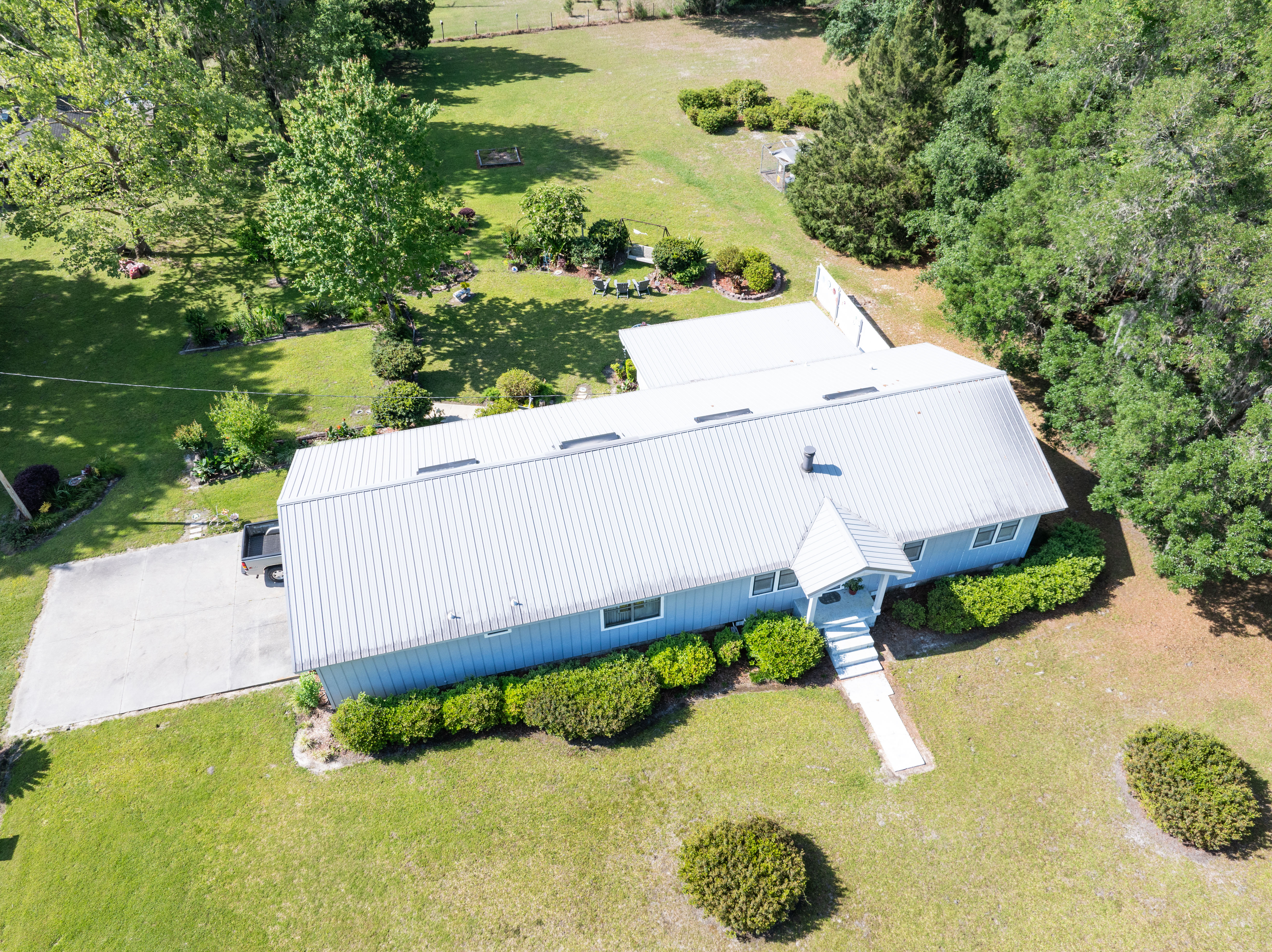 Lake City, Florida, 32025, United States, 3 Bedrooms Bedrooms, ,2 BathroomsBathrooms,Residential,For Sale,1737016