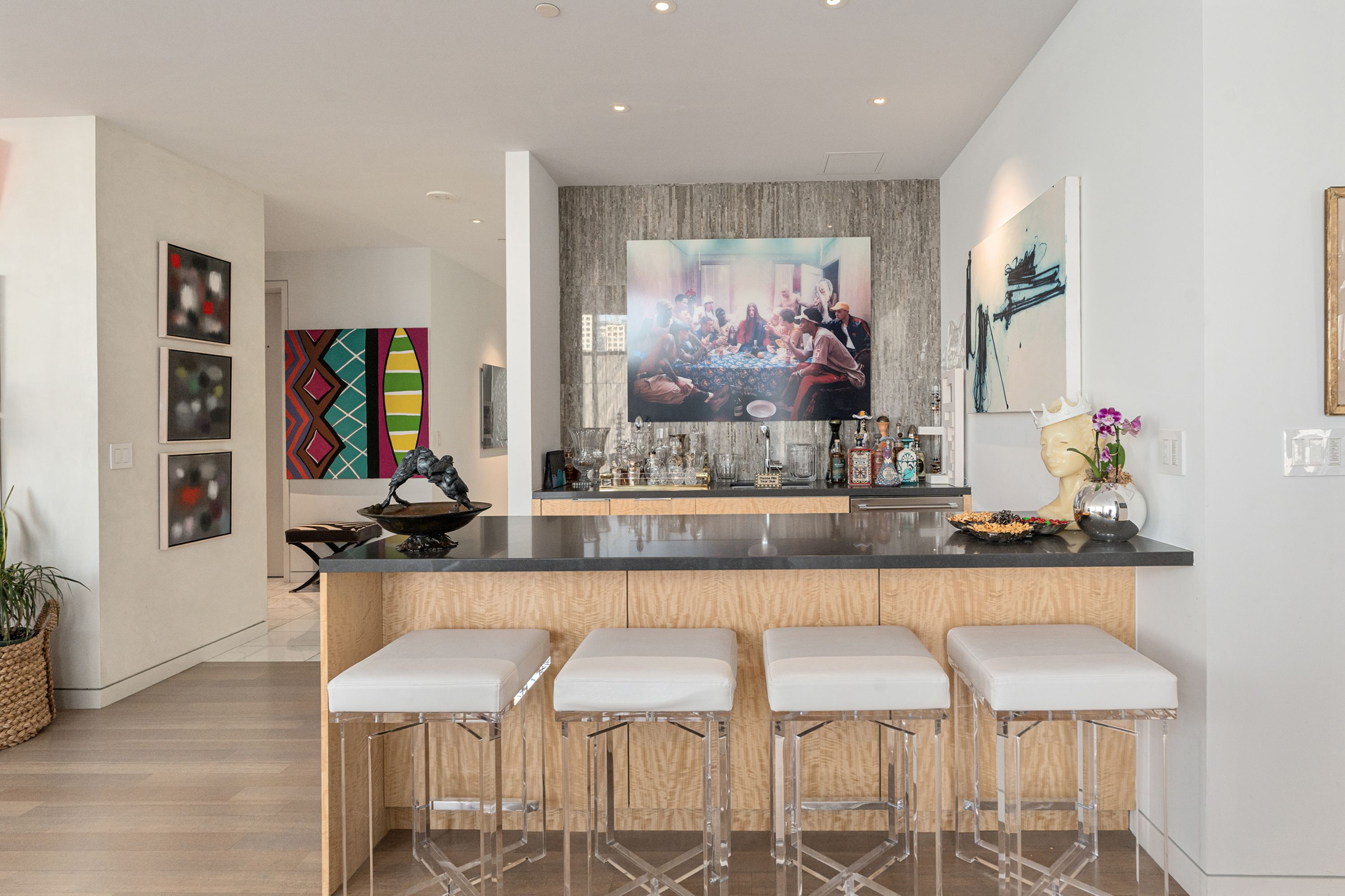  Distinctive Residence with Refined Custom Interiors - 物件實景
