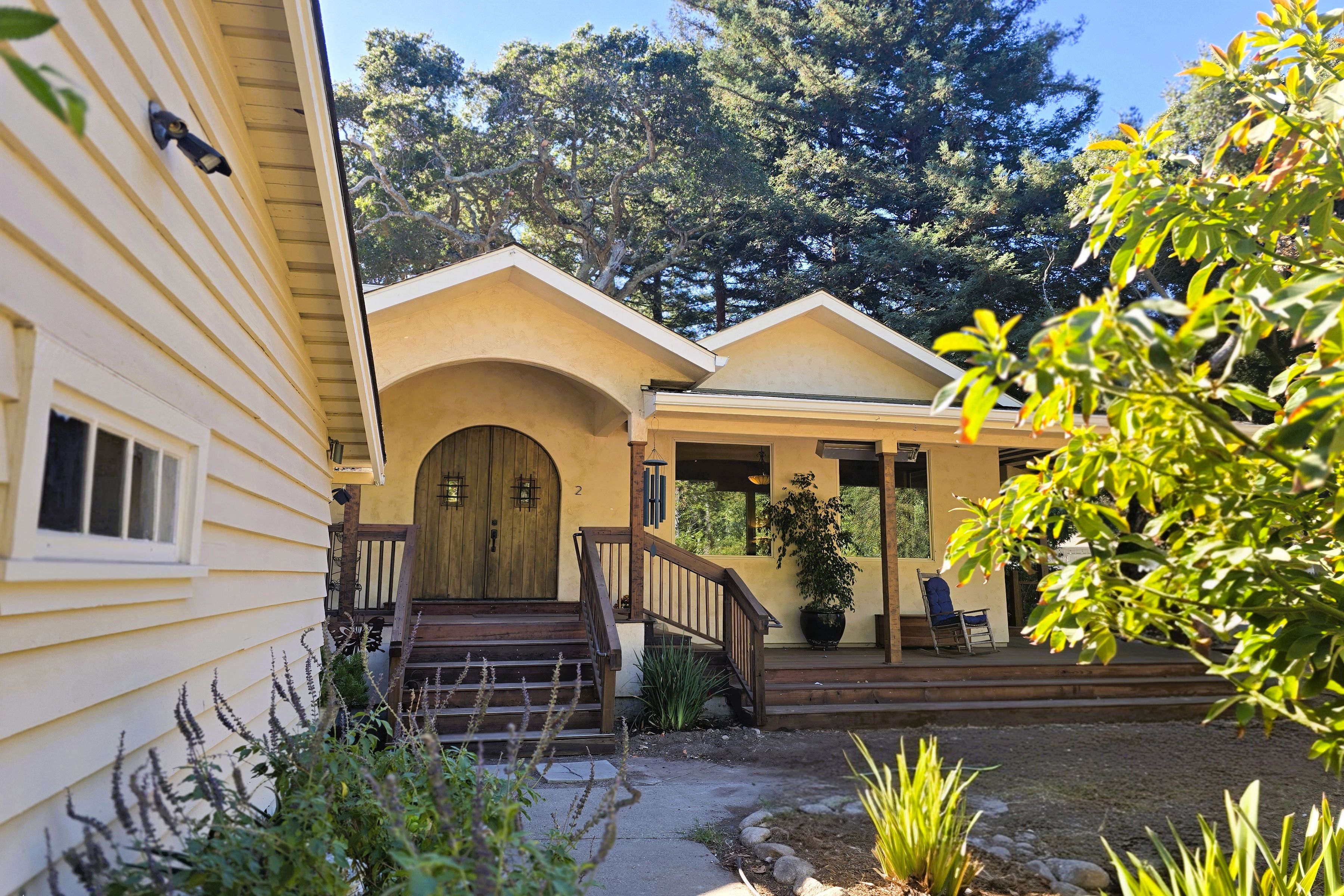2 Esquiline Road