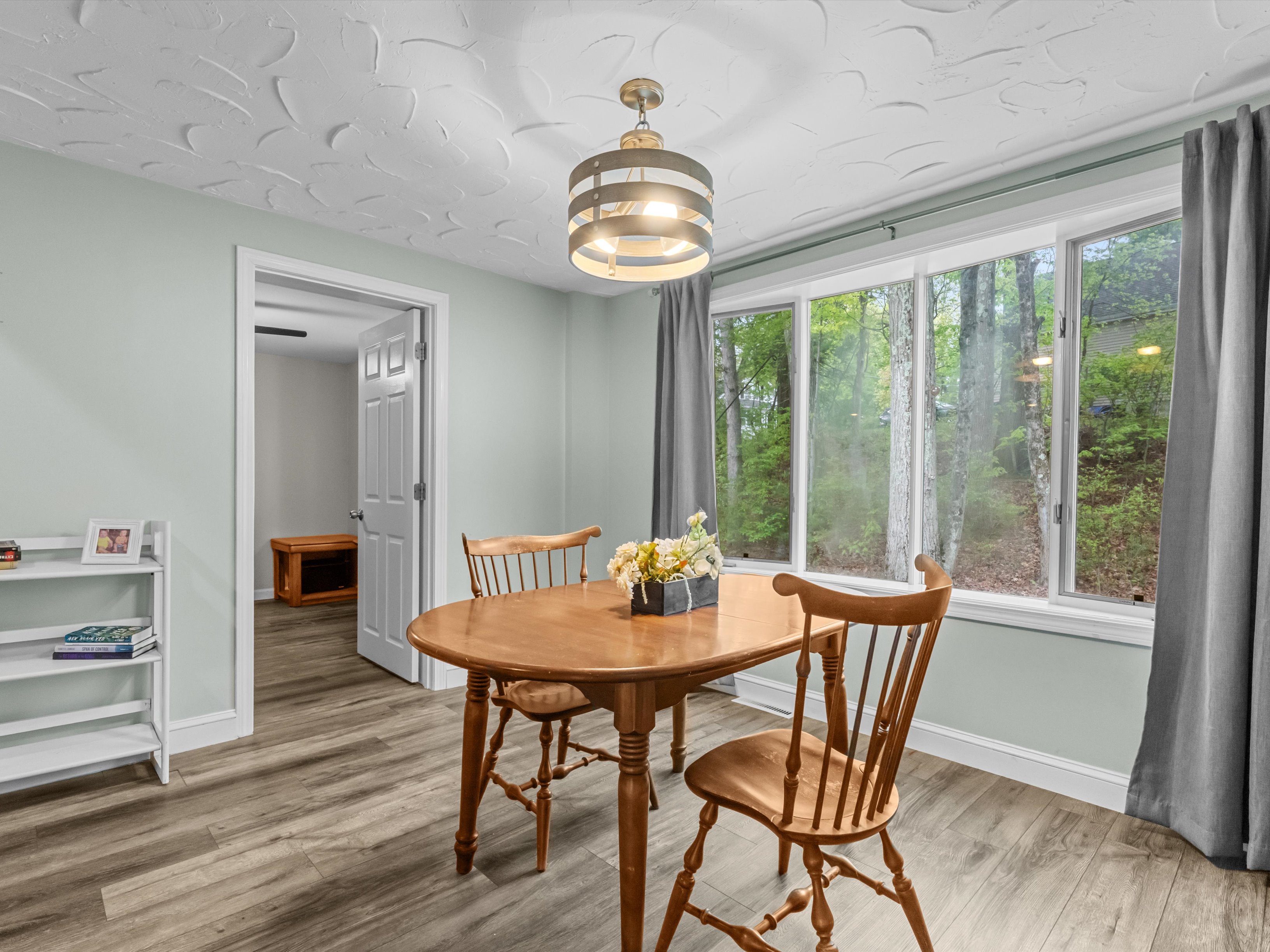  19 Cedar Road, Shrewsbury, MA 01545 - 物件實景