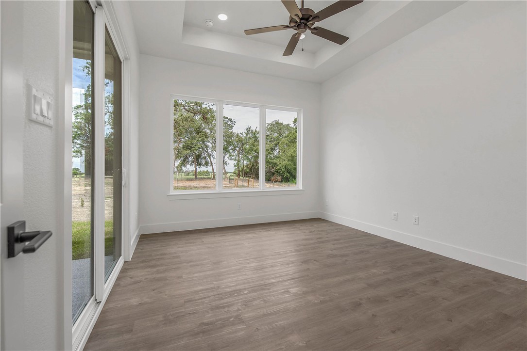 Franklin, Texas, 77856, United States, 4 Bedrooms Bedrooms, ,4 BathroomsBathrooms,Residential,For Sale,1920948