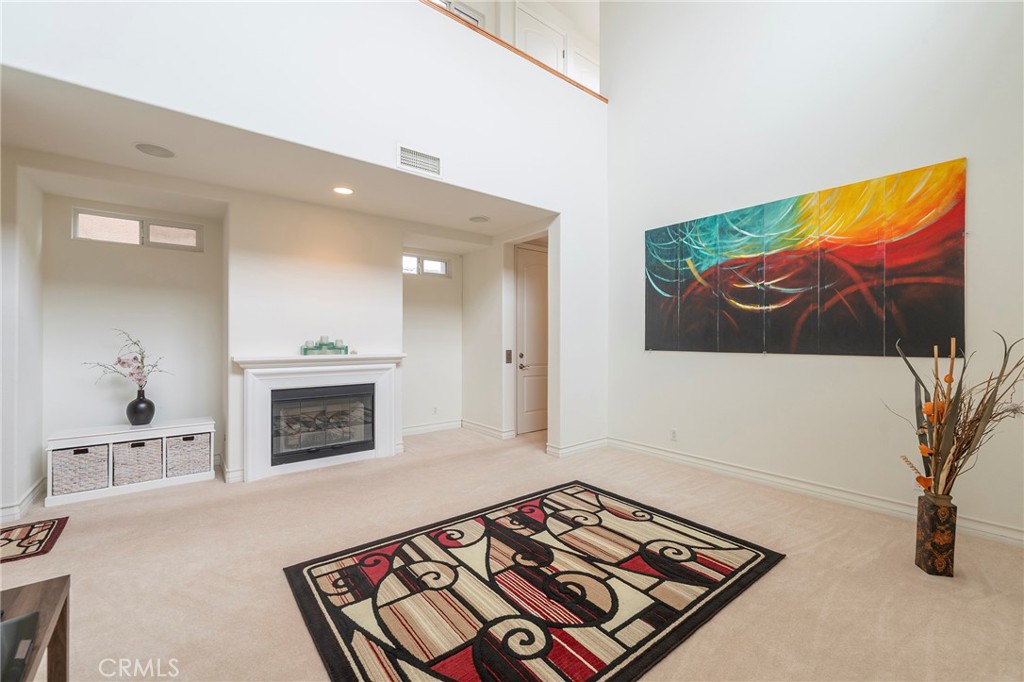 Huntington Beach, California, 92648, United States, 3 Bedrooms Bedrooms, ,4 BathroomsBathrooms,Residential,For Sale,1897780