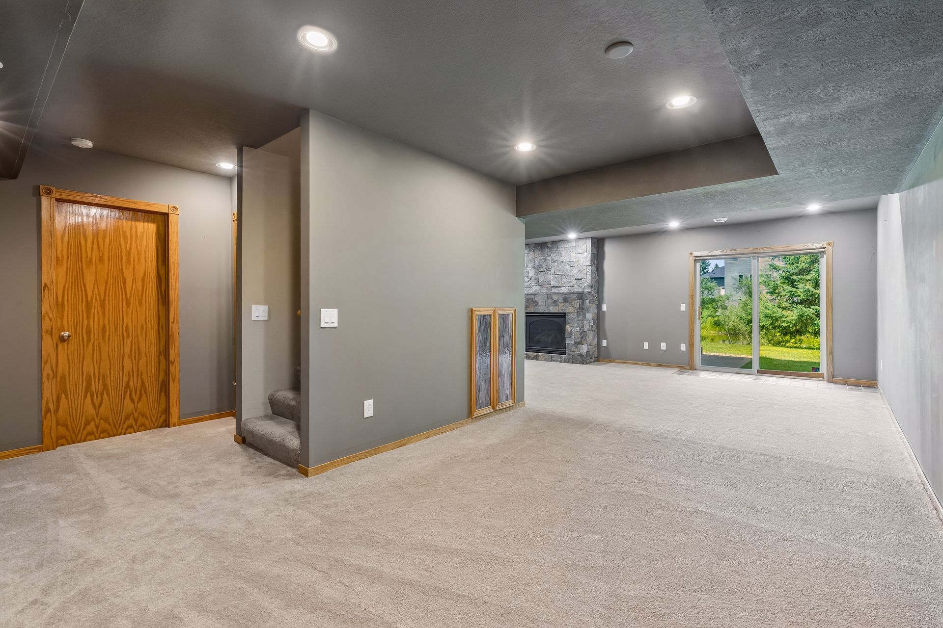  Meticulously Maintained Executive Home Near Parks and Trails - 物件實景