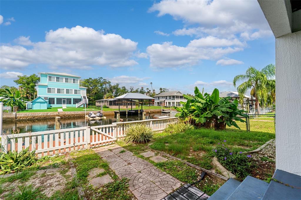 Crystal River, Florida, 34429, United States, 2 Bedrooms Bedrooms, ,2 BathroomsBathrooms,Residential,For Sale,1942940