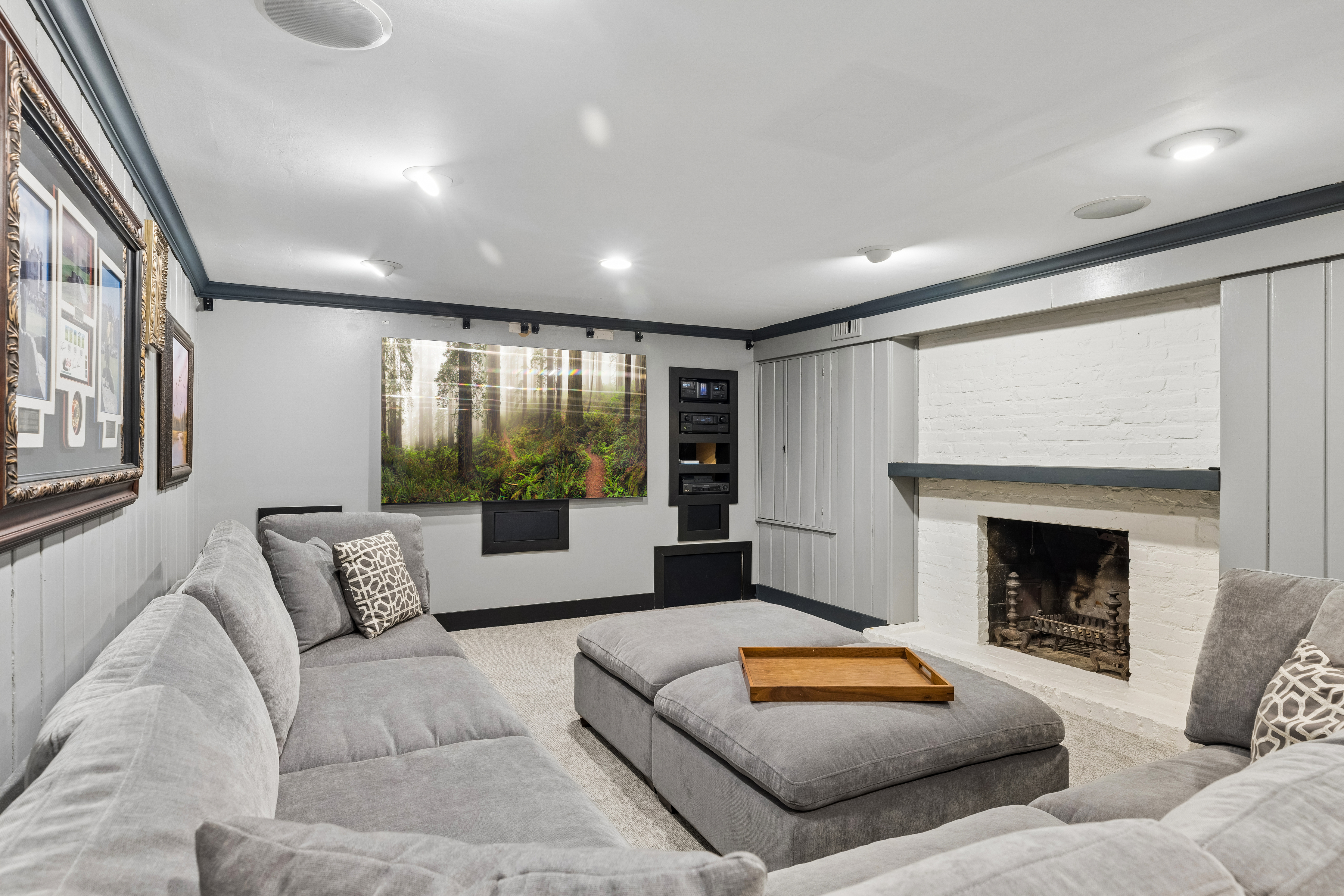  Elegant French-Inspired Hilldale Estate - 物件實景