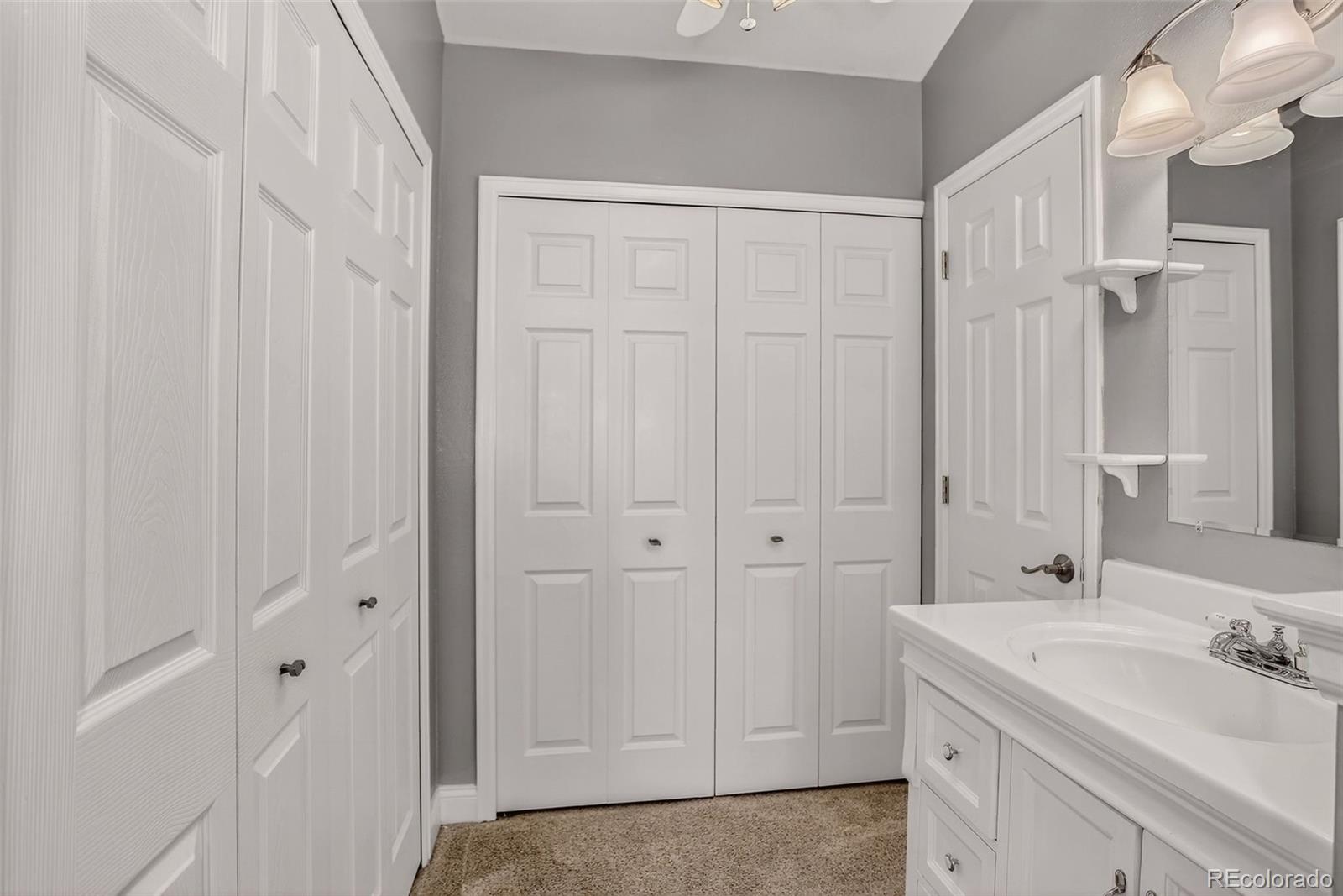 Littleton, Colorado, 80127, United States, 4 Bedrooms Bedrooms, ,2 BathroomsBathrooms,Residential,For Sale,1892660