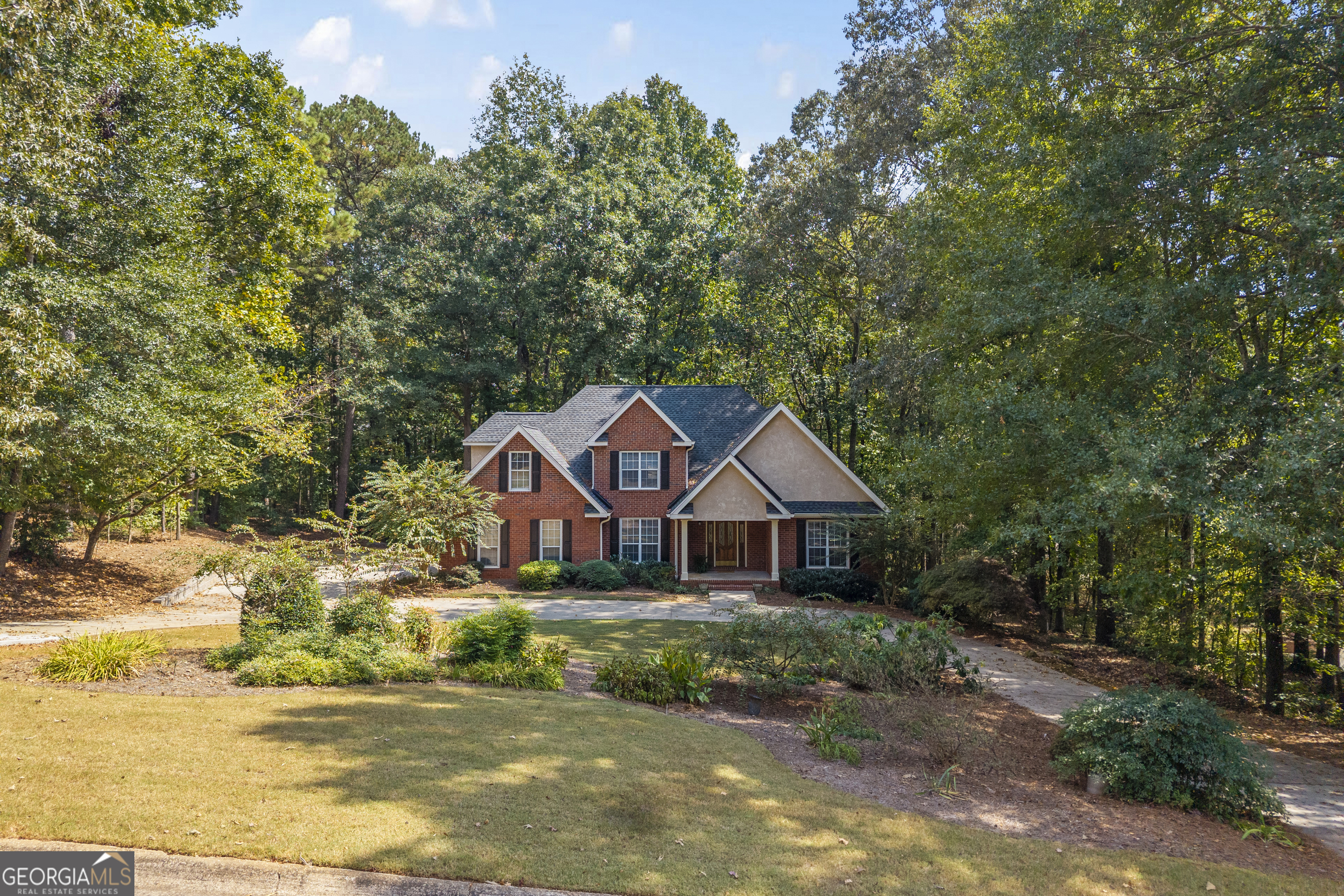 Sharpsburg, Georgia, 30277, United States, 3 Bedrooms Bedrooms, ,3 BathroomsBathrooms,Residential,For Sale,1955891