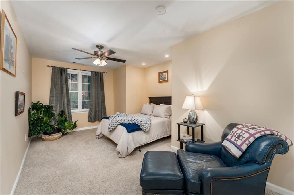 Marietta, Georgia, 30064, United States, 5 Bedrooms Bedrooms, ,5 BathroomsBathrooms,Residential,For Sale,2003371