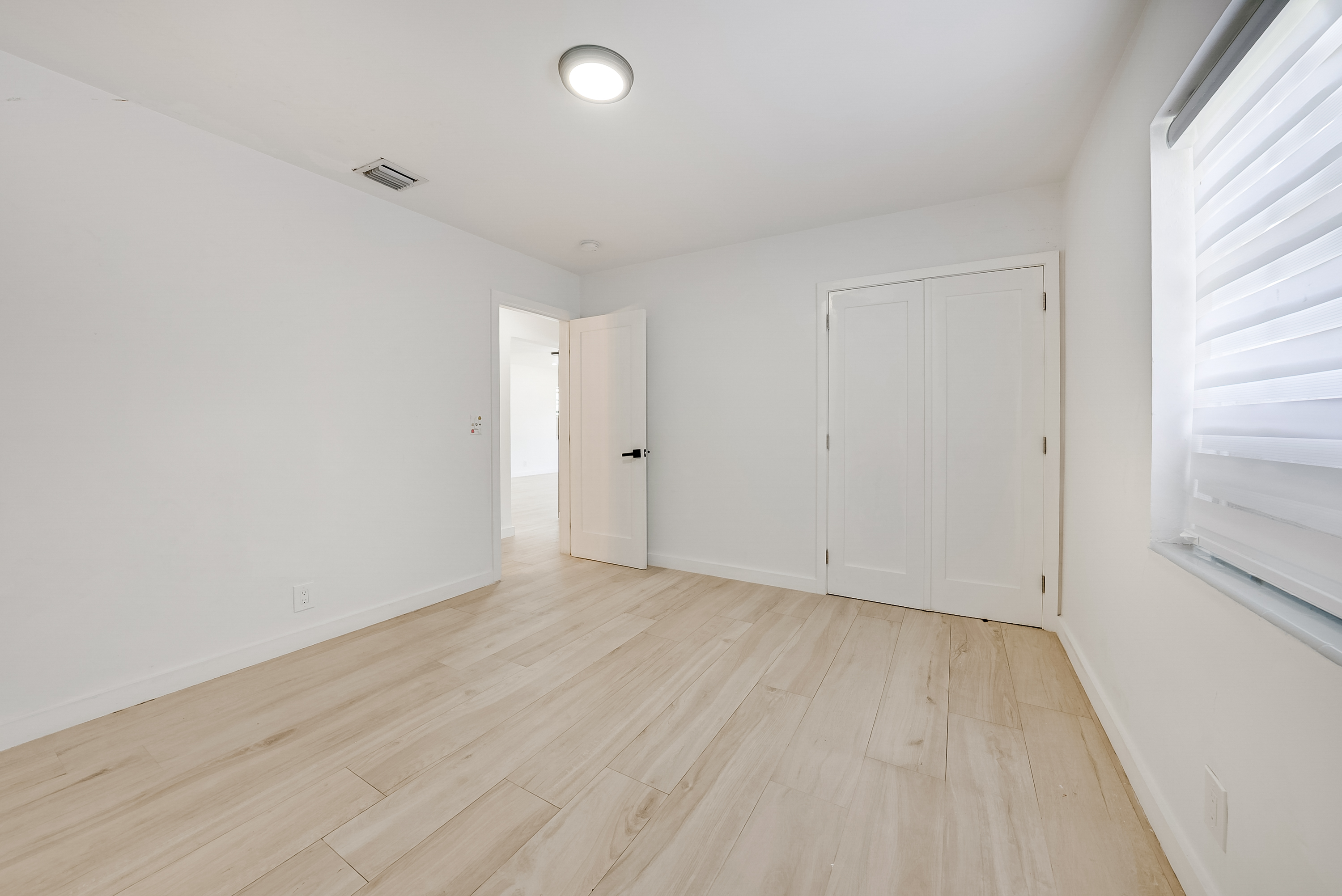  716 SW 5th Ave, Hallandale Beach, FL, 33009 - 物件實景