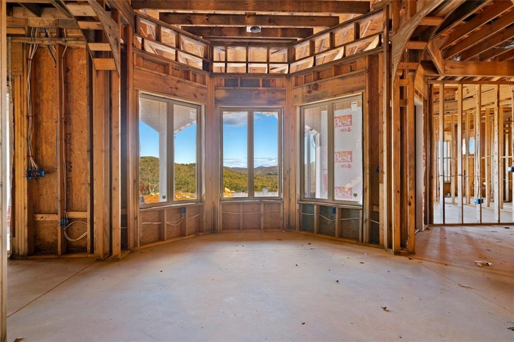 Clarkesville, Georgia, 30523, United States, 4 Bedrooms Bedrooms, ,5 BathroomsBathrooms,Residential,For Sale,1937902