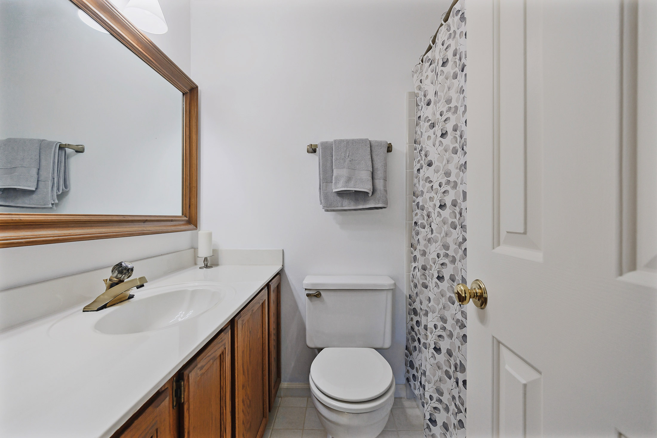  Inviting End Unit Townhome Perfectly Positioned in Chamblee - 物件實景