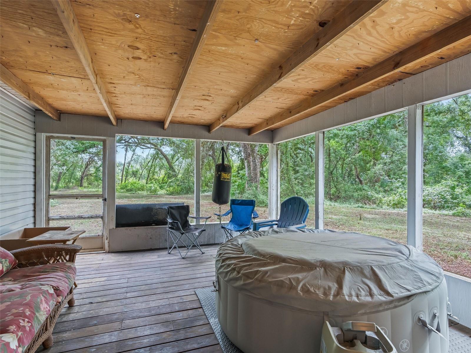 Bushnell, Florida, 33513, United States, 2 Bedrooms Bedrooms, ,2 BathroomsBathrooms,Residential,For Sale,1927706