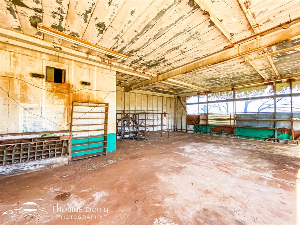 Stamford, Texas, 79553, United States, 3 Bedrooms Bedrooms, ,3 BathroomsBathrooms,Residential,For Sale,1696805
