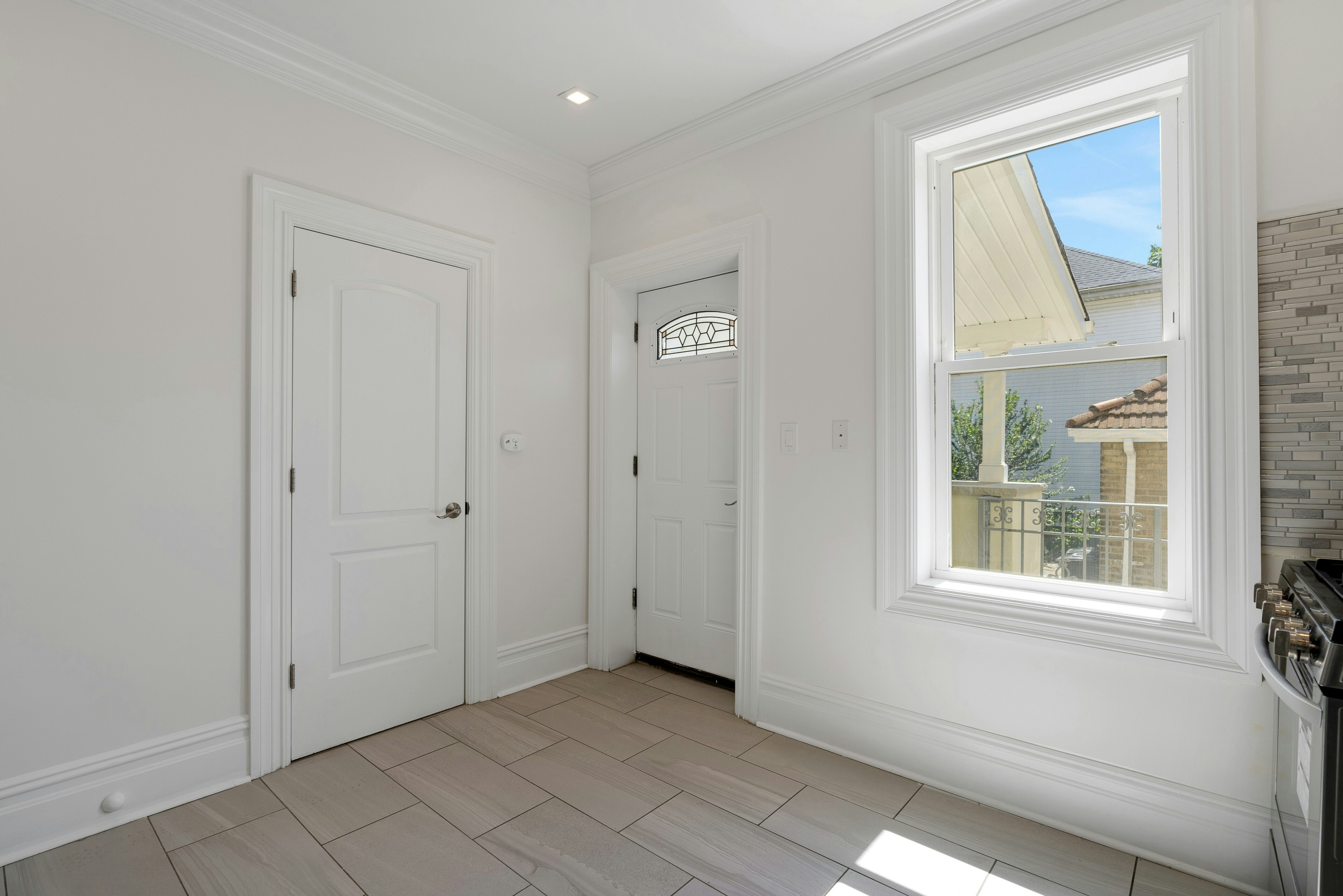  8128 Kennedy Blvd, North Bergen, NJ 07047 - 物件實景