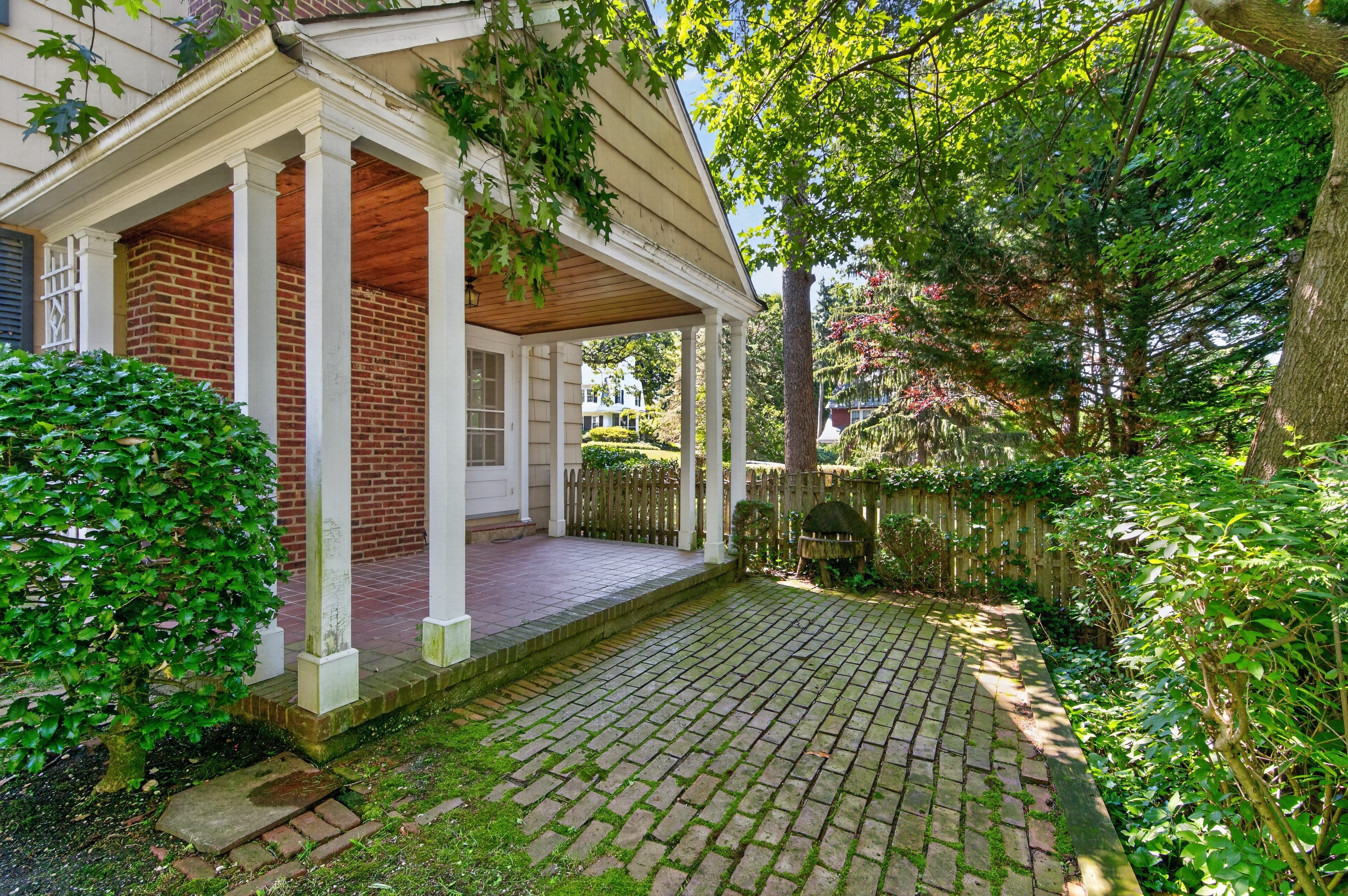  24 Crescent Road, Port Washington, NY, 11050 - 物件實景
