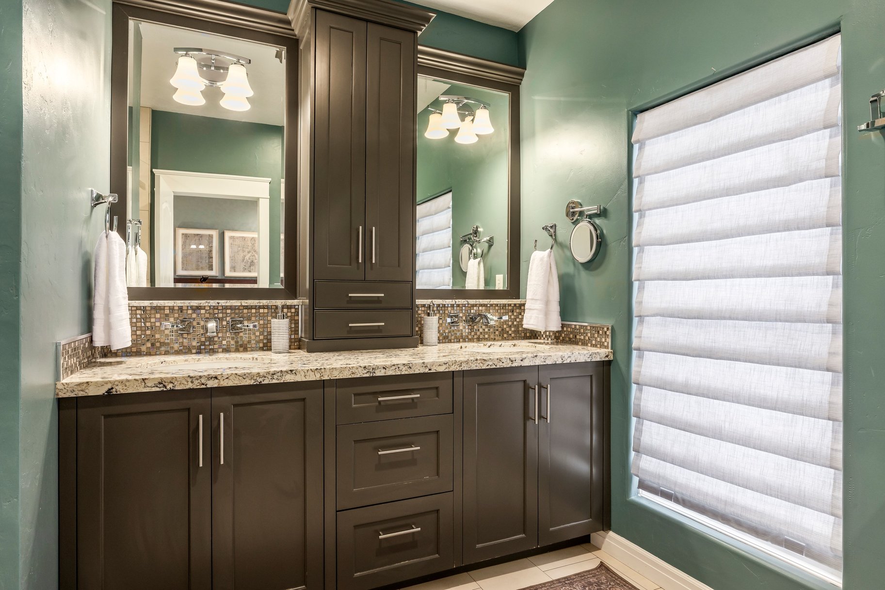  Historic 2-Story in Vibrant Marmalade - 物件實景