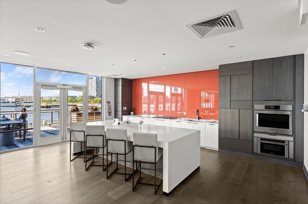 Boston, Massachusetts, 02128, United States, 2 Bedrooms Bedrooms, ,2 BathroomsBathrooms,Residential,For Sale,1787695