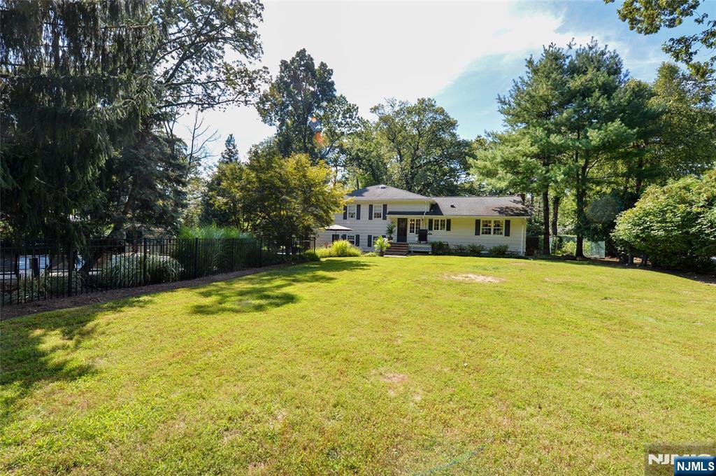 Wyckoff, New Jersey, 07481, United States, 4 Bedrooms Bedrooms, ,3 BathroomsBathrooms,Residential,For Sale,1950847
