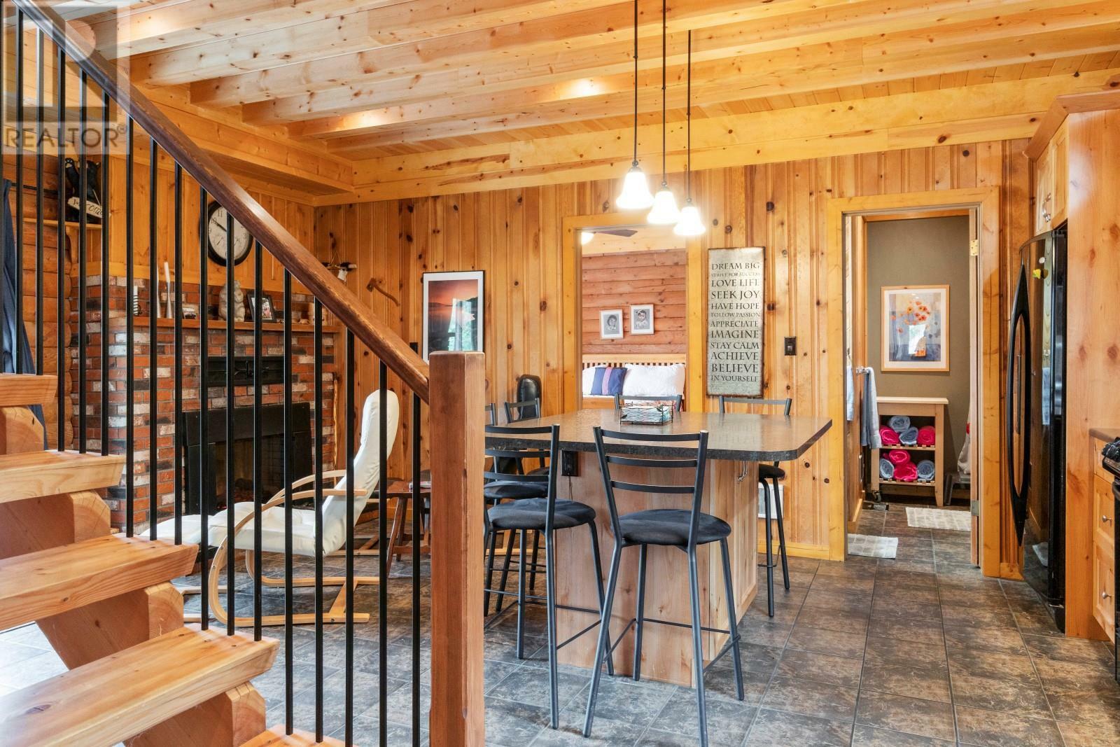 SICAMOUS, British Columbia, V0E 2V0, CA, 4 Bedrooms Bedrooms, ,3 BathroomsBathrooms,Residential,For Sale,1837612
