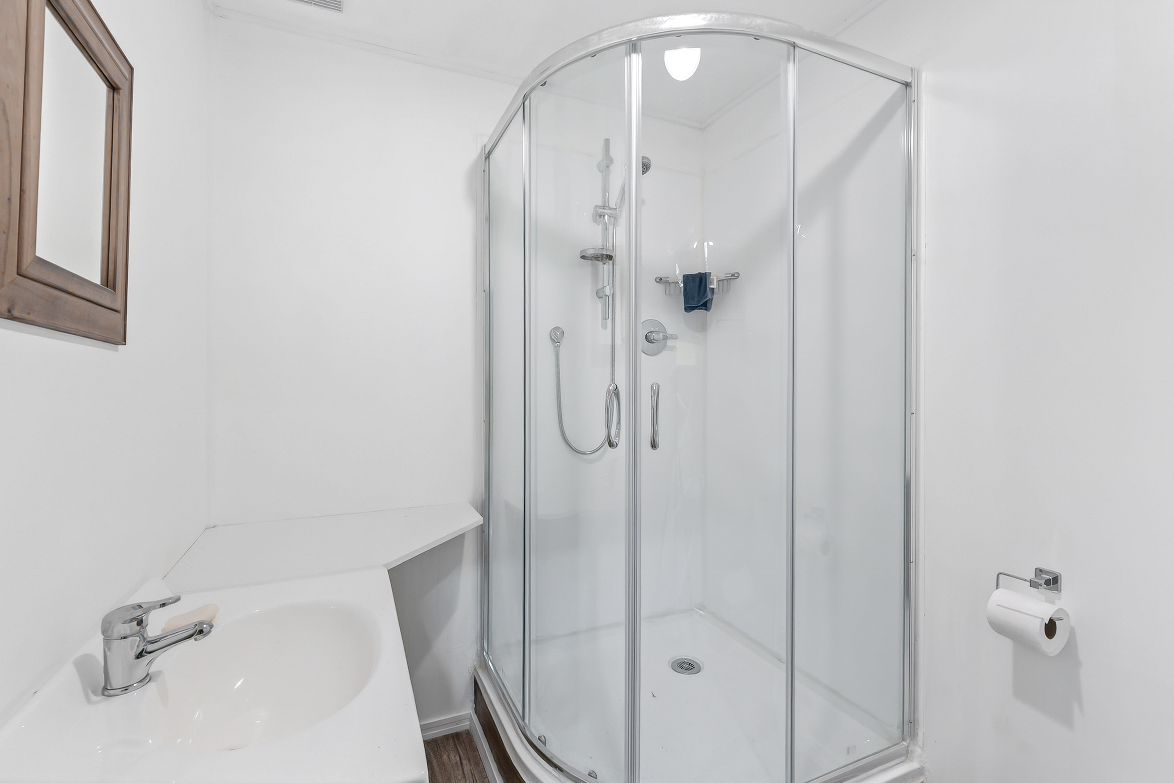  Fly In, Live In, Lease Out - 物件實景