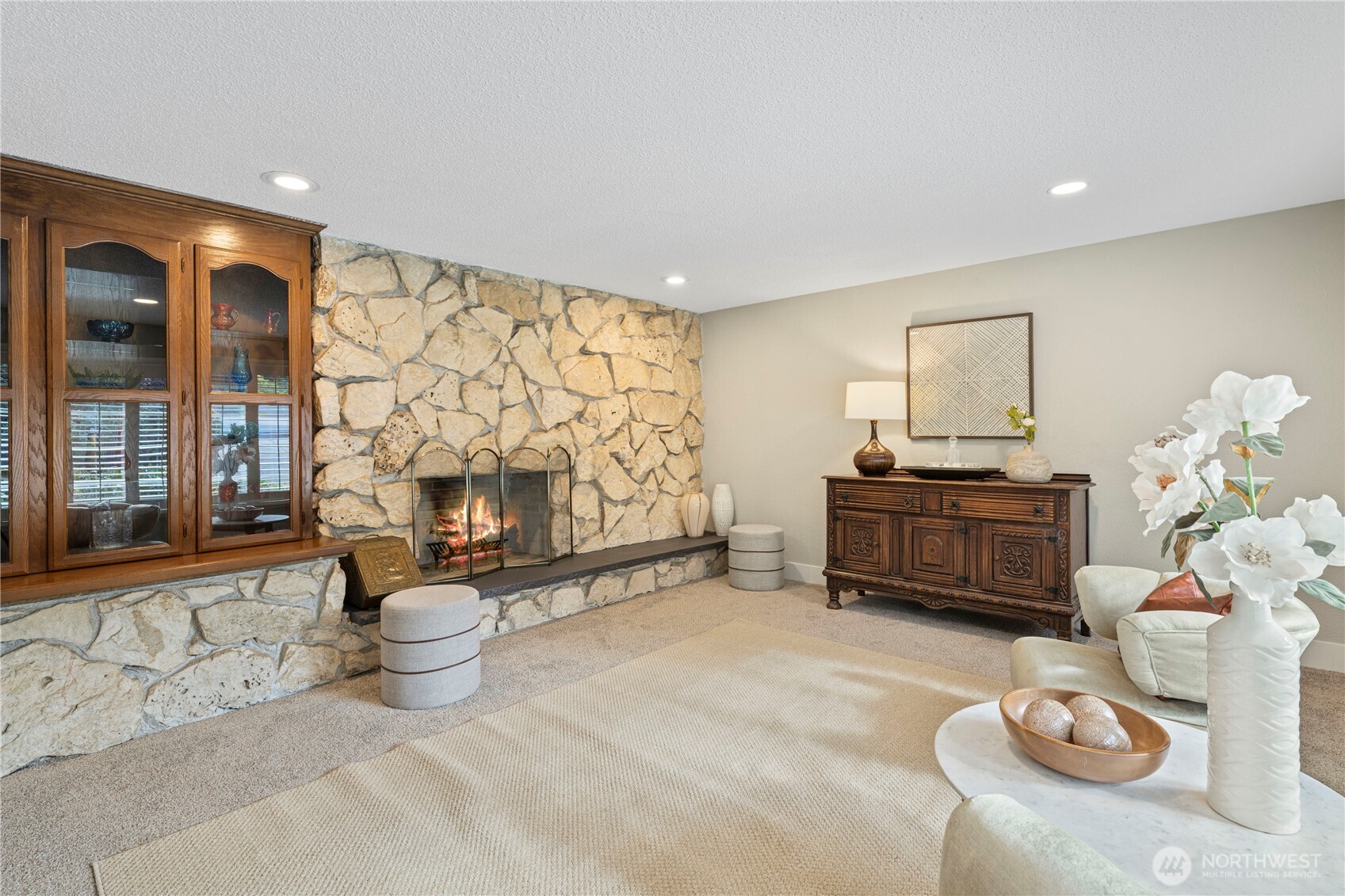 University Place, Washington, 98466, United States, 5 Bedrooms Bedrooms, ,3 BathroomsBathrooms,Residential,For Sale,1910787