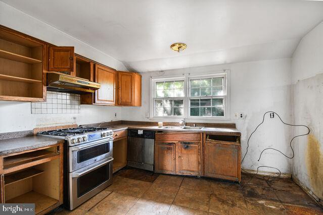 Silver Spring, Maryland, 20901, United States, 4 Bedrooms Bedrooms, ,3 BathroomsBathrooms,Residential,For Sale,1903620