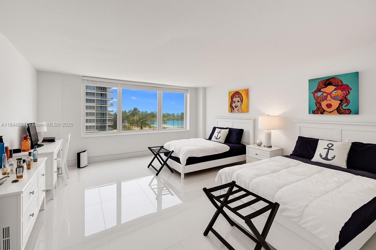 Miami Beach, Florida, 33140, United States, 2 Bedrooms Bedrooms, ,2 BathroomsBathrooms,Residential,For Sale,1907314