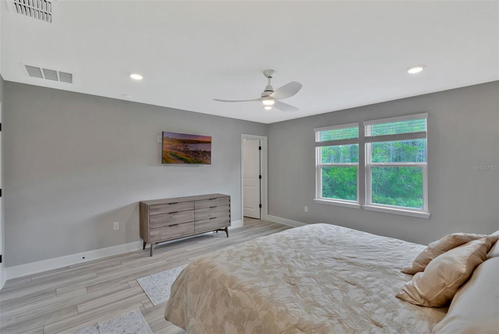 St Cloud, Florida, 34772, United States, 5 Bedrooms Bedrooms, ,3 BathroomsBathrooms,Residential,For Sale,1970821