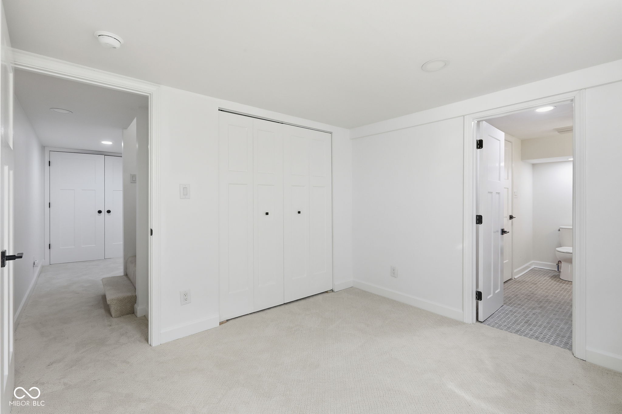 Carmel, Indiana, 46033, United States, 4 Bedrooms Bedrooms, ,3 BathroomsBathrooms,Residential,For Sale,1998022