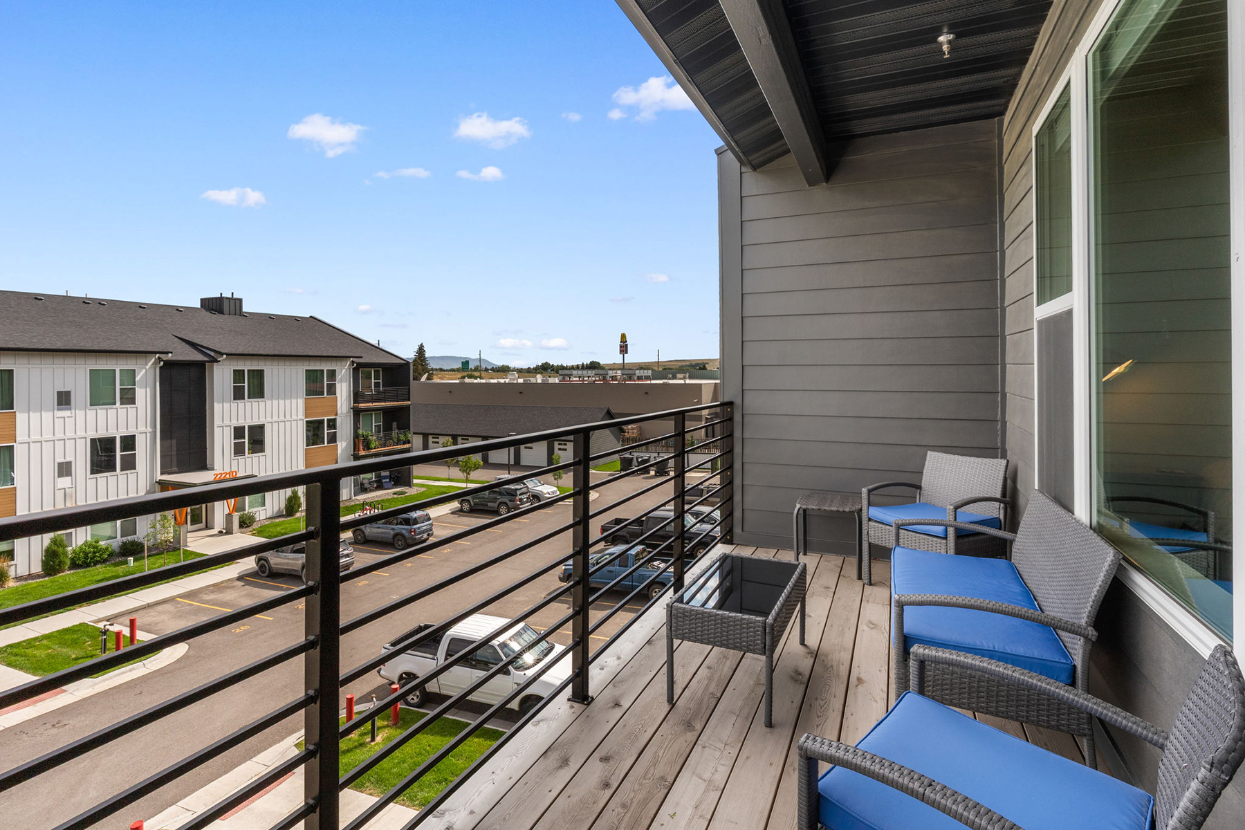  2221F Willow Dr, #102 - 物件實景