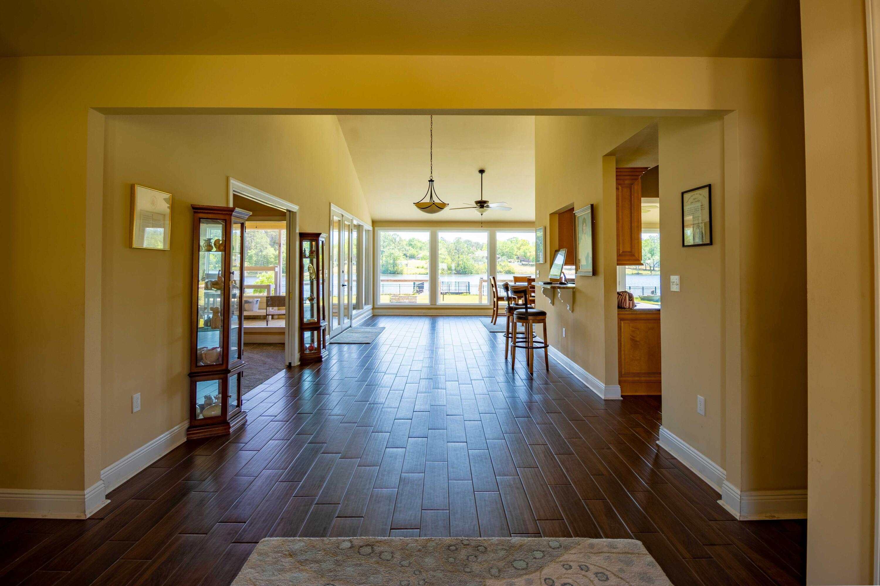 Crestview, Florida, 32539, United States, 3 Bedrooms Bedrooms, ,2 BathroomsBathrooms,Residential,For Sale,1879001
